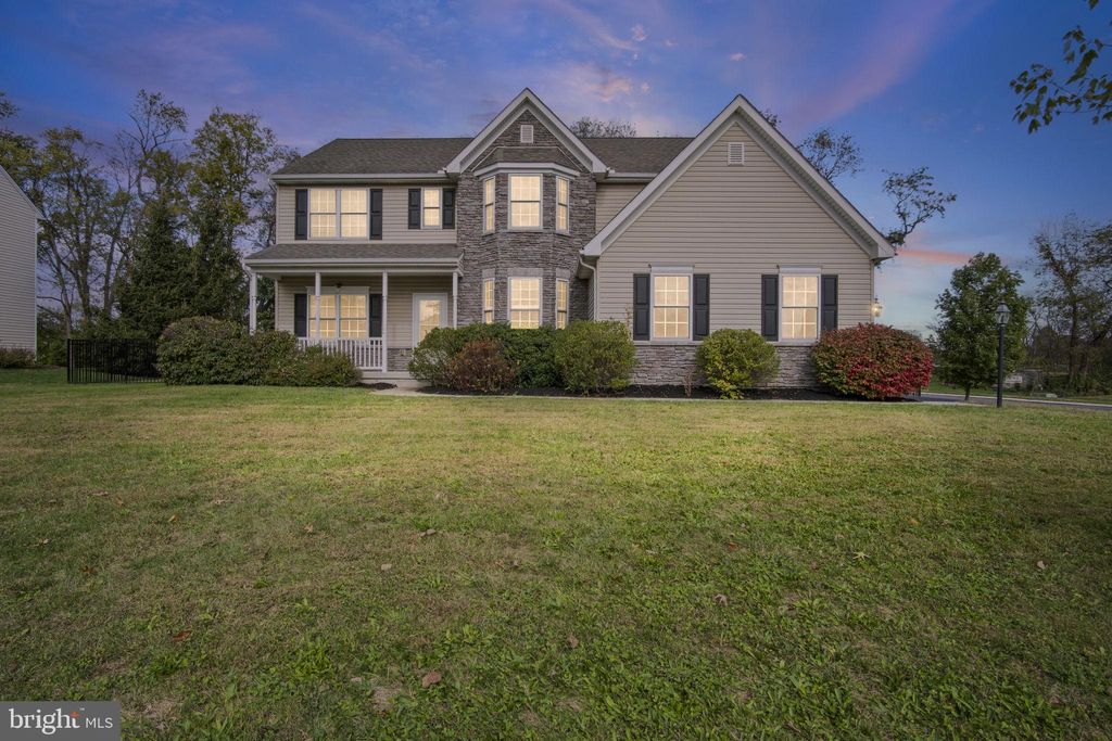 Photo of 12 Foxwood Boulevard, MECHANICSBURG, PA 17050 (MLS # PACB2047400)