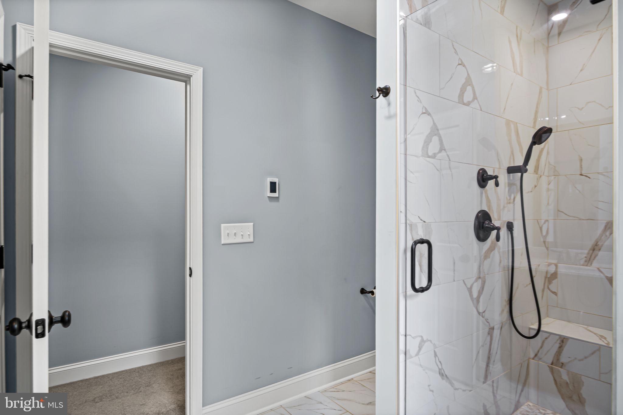 FOXWOOD - Residential