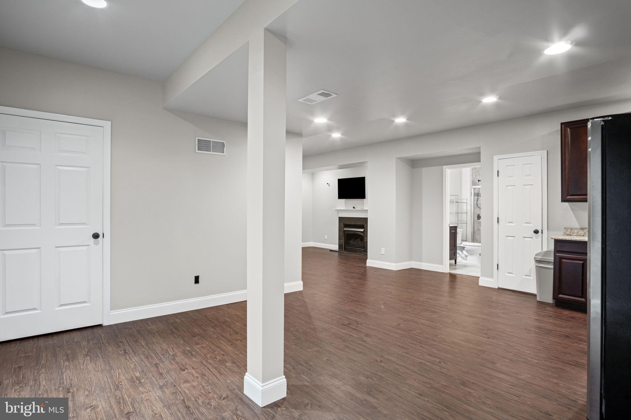 FOXWOOD - Residential