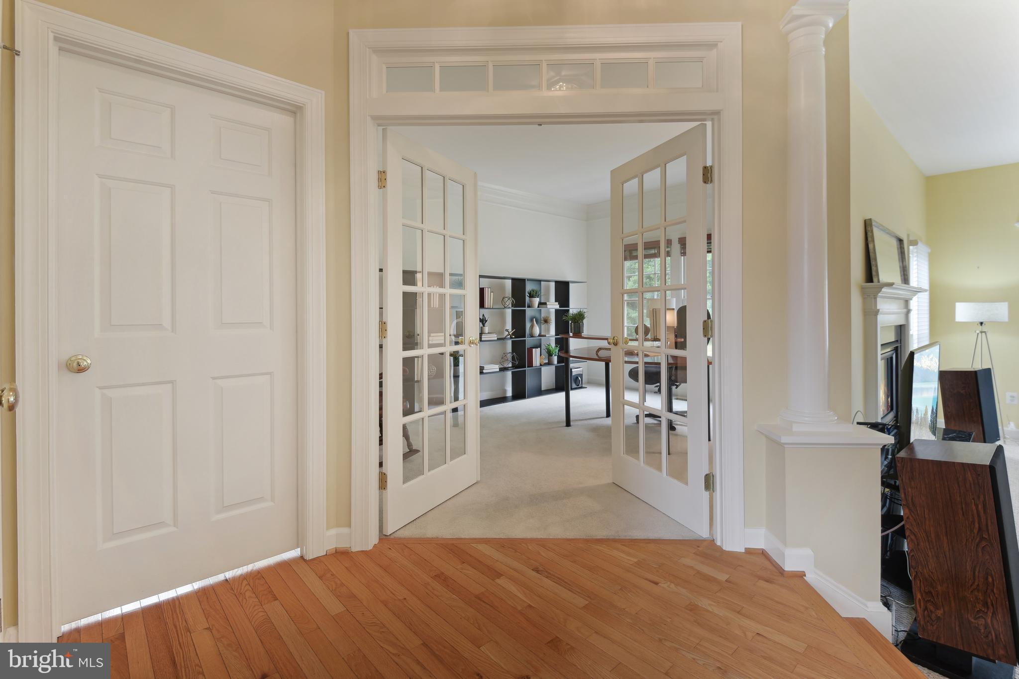 HAMPSHIRE GREENS - Residential