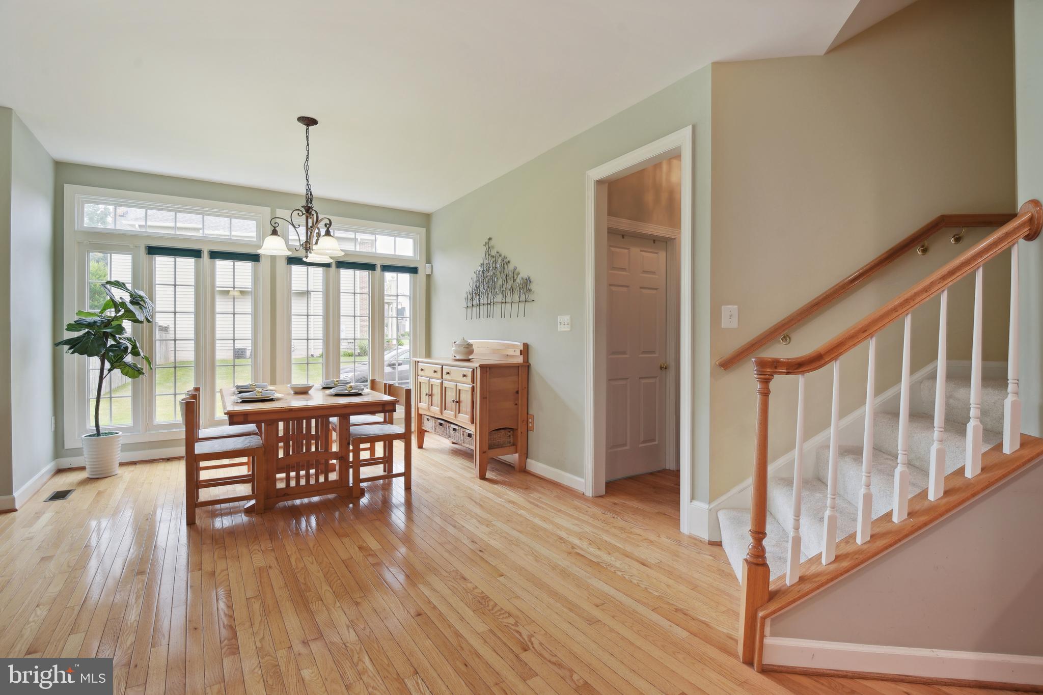 HAMPSHIRE GREENS - Residential