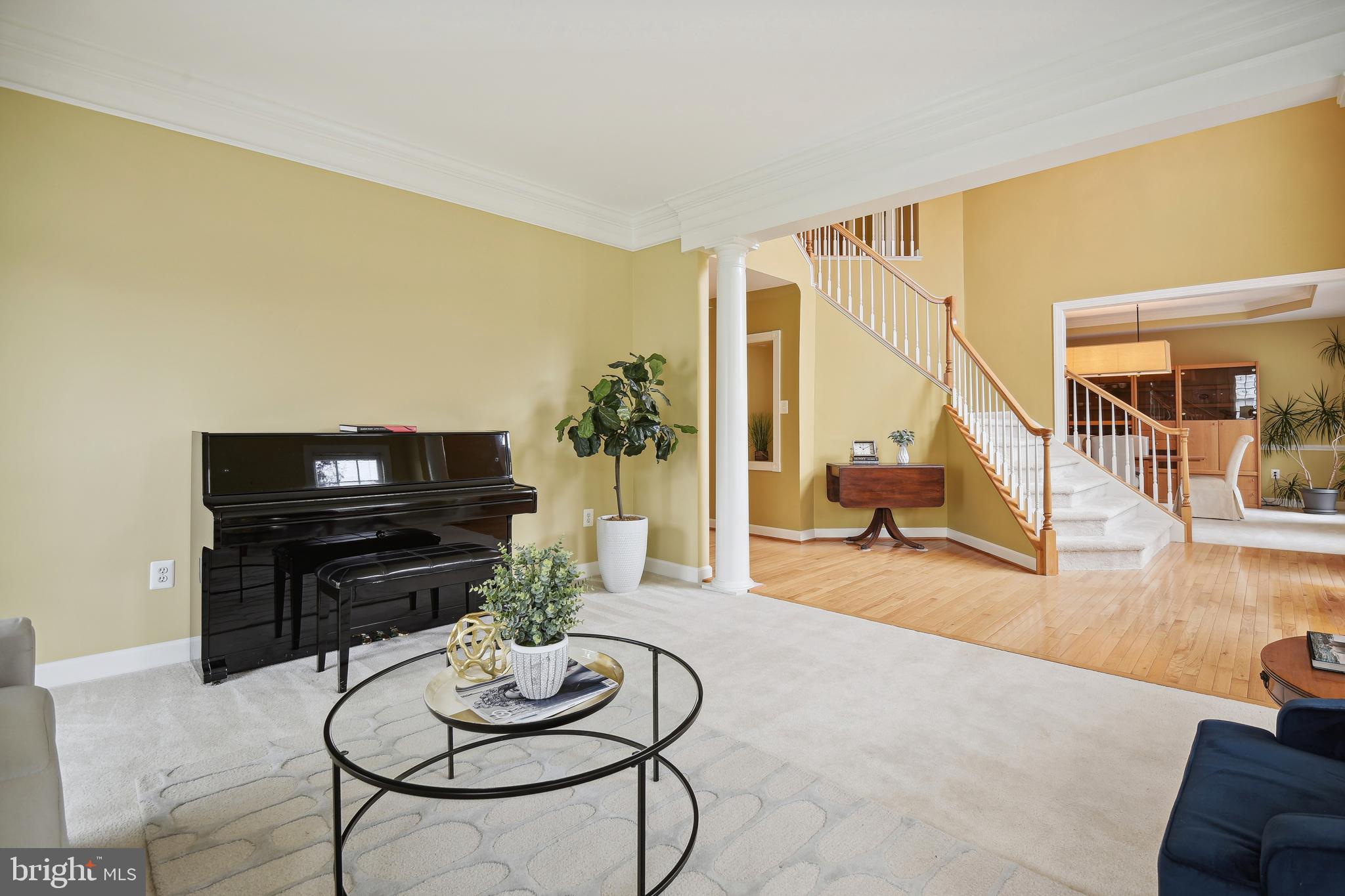 HAMPSHIRE GREENS - Residential