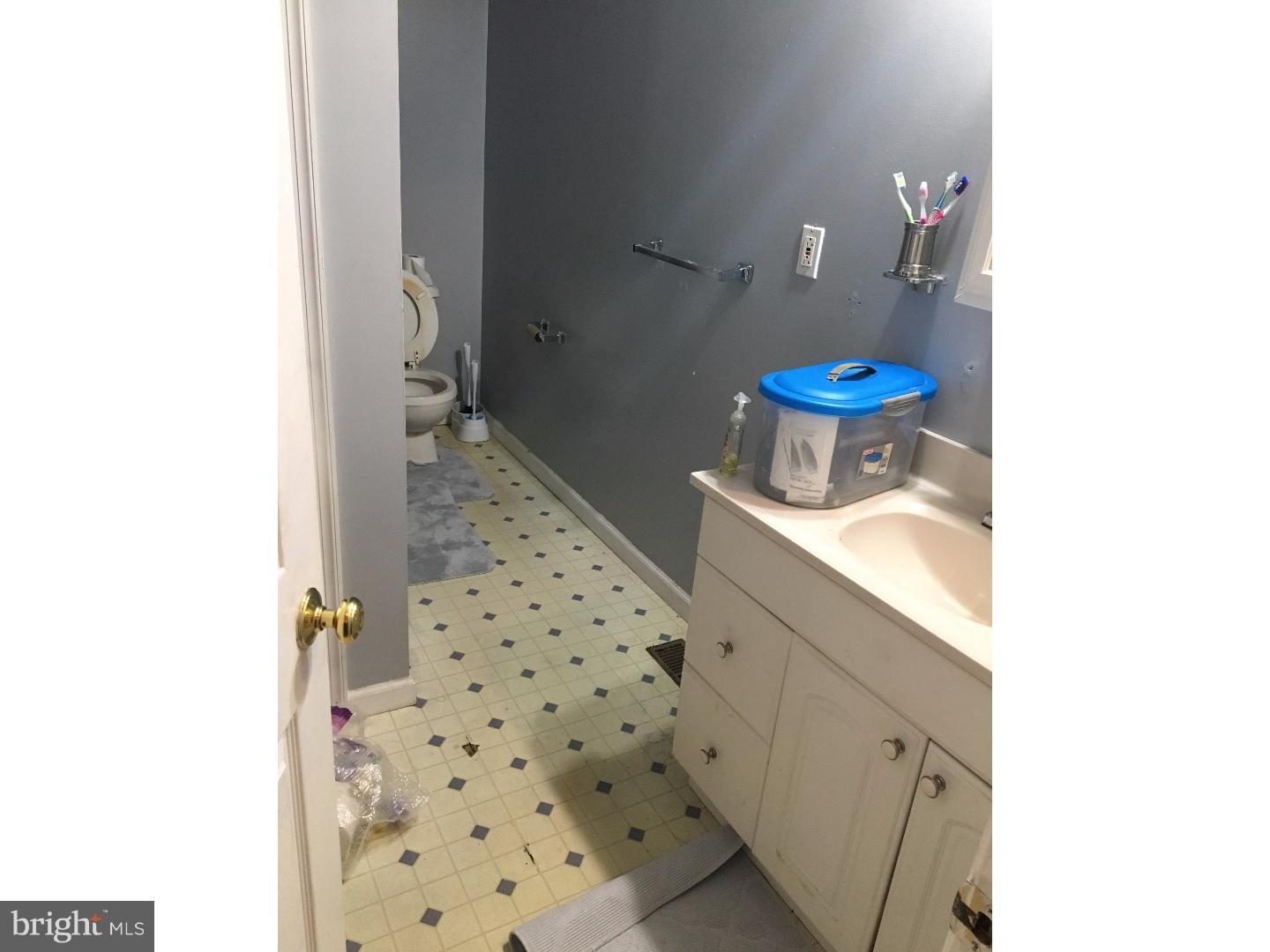 COLLINGDALE - Residential Income