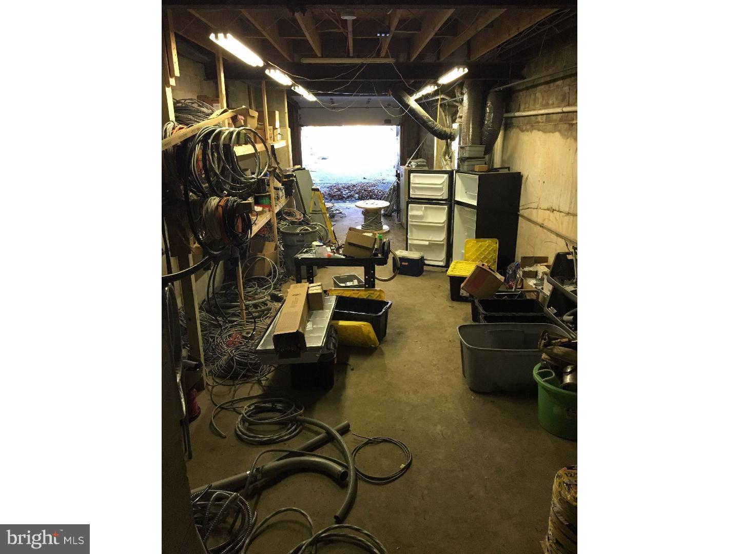 COLLINGDALE - Residential Income