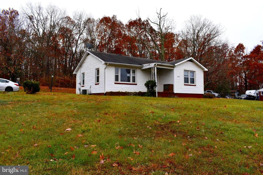 Located minutes from downtown Culpeper, this home offers a full unfinished basement with exterior access giving you the potential of future expansion of your living area.  Home offers a large front area as well as a covered front porch. Inside offers nice sized rooms as well as lots of wood flooring.  Grab your agent and see this one today.  Agents, Be sure to review all of the Agent Remarks before showing this home. All showings must have the Buyer's agent present and be scheduled in the MLS.