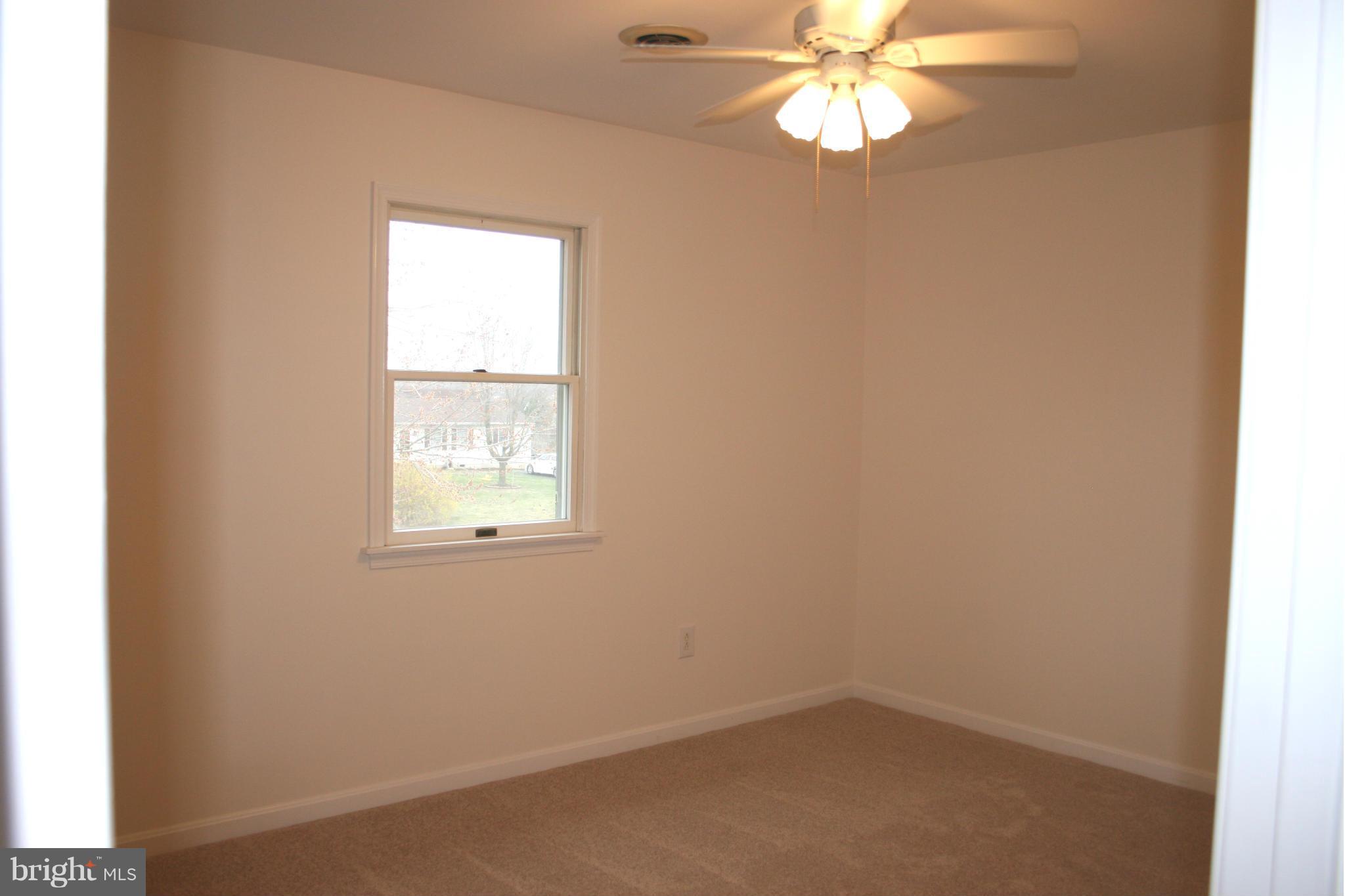 CRESTWOOD KNOLLS PH 1 - Residential