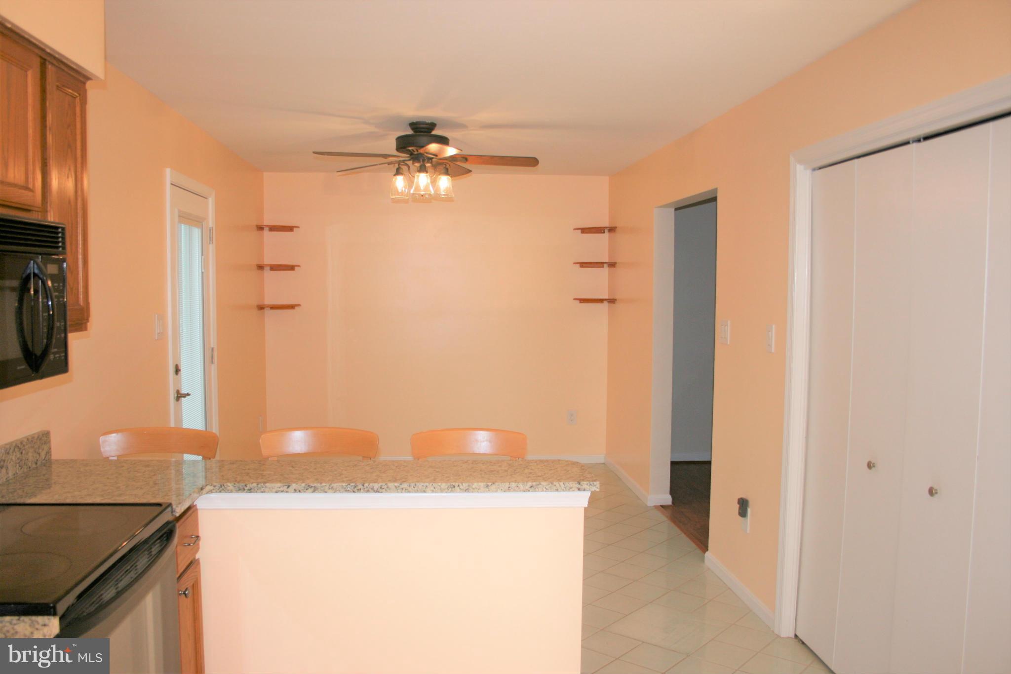 CRESTWOOD KNOLLS PH 1 - Residential