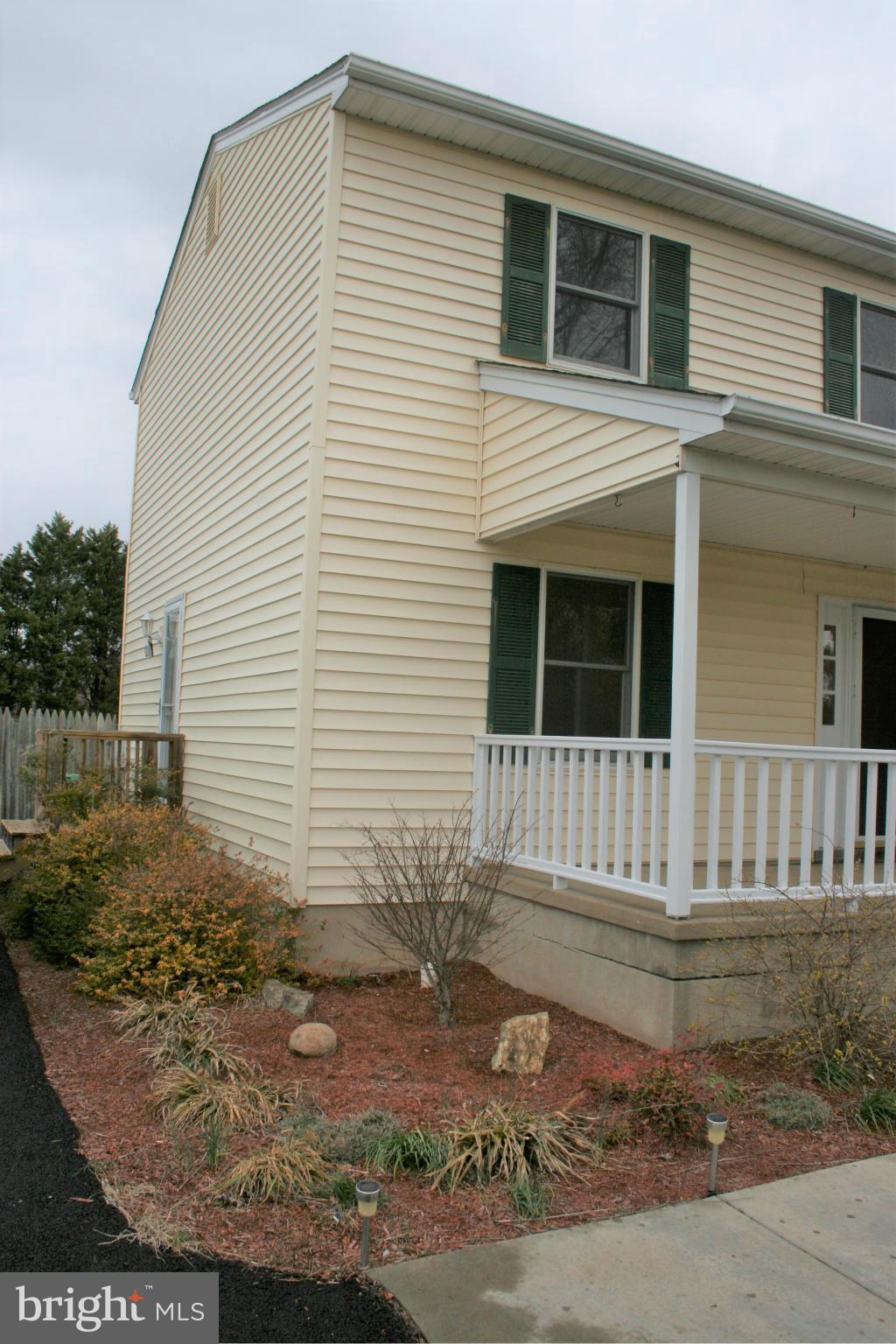 CRESTWOOD KNOLLS PH 1 - Residential