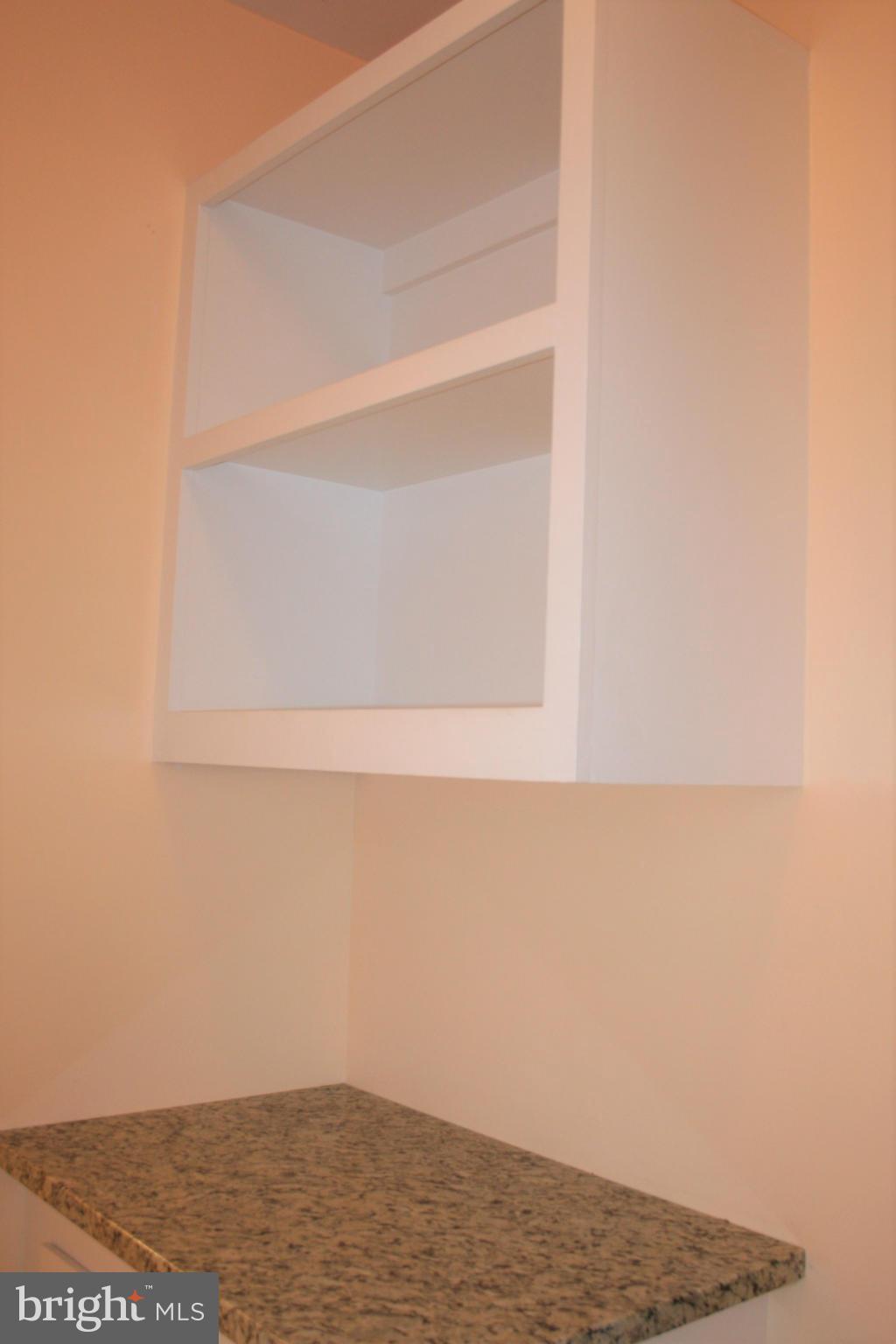 CRESTWOOD KNOLLS PH 1 - Residential