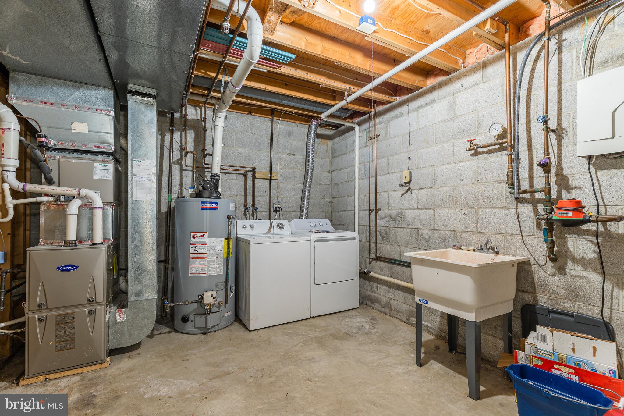 AMYCLAE ESTATES - Residential