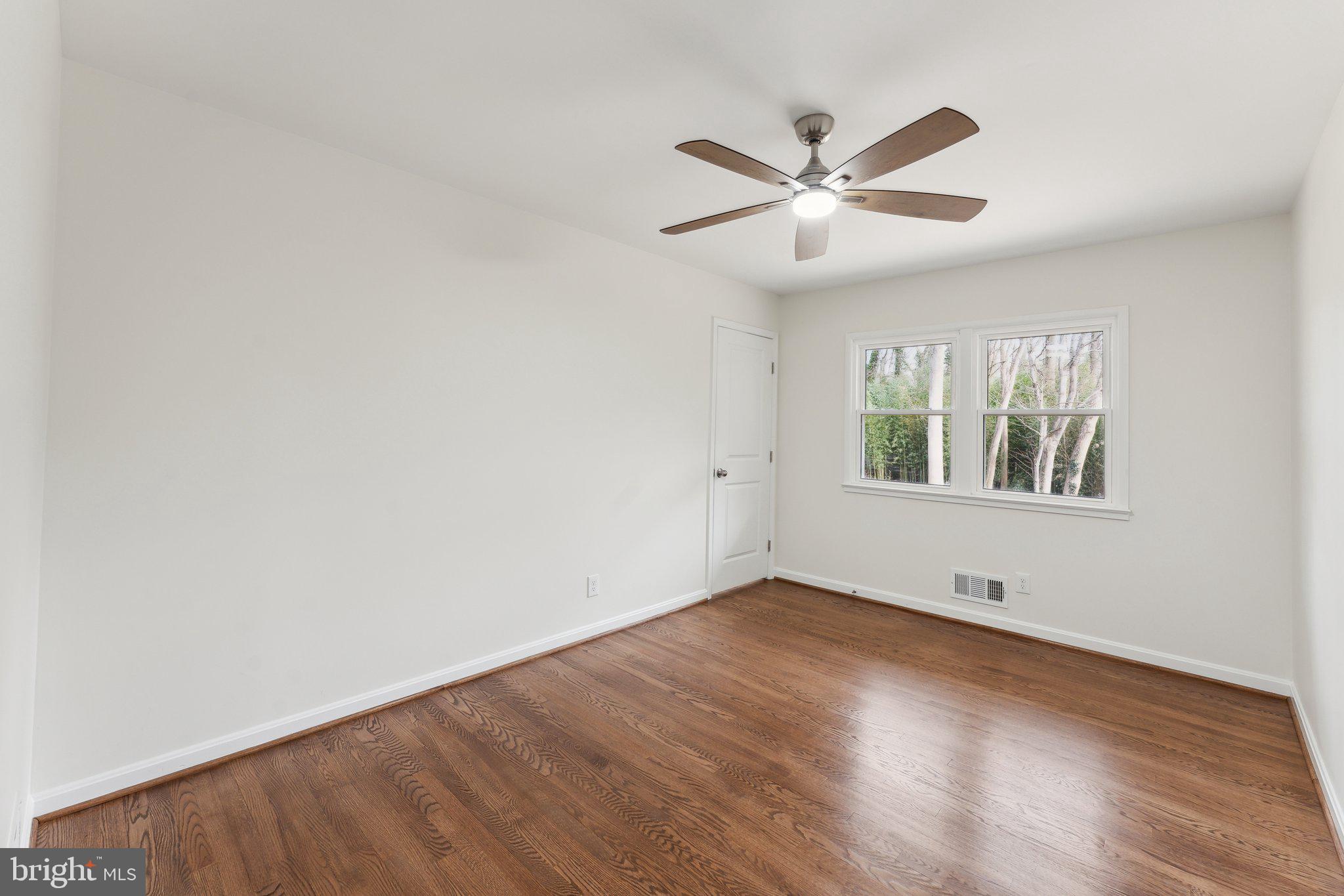 CARRIAGE HILL - Residential