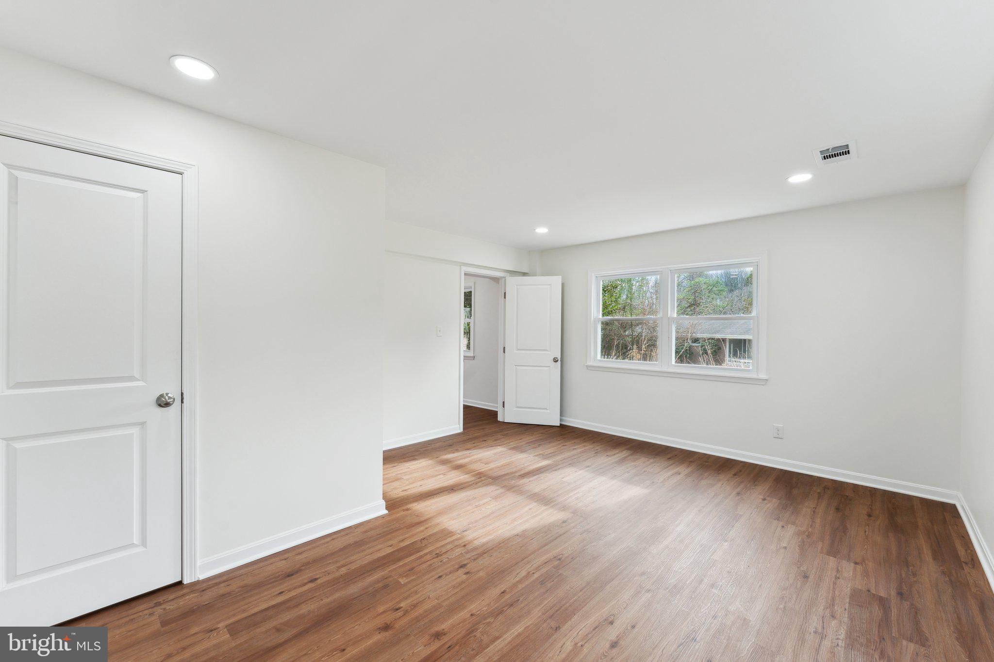 CARRIAGE HILL - Residential