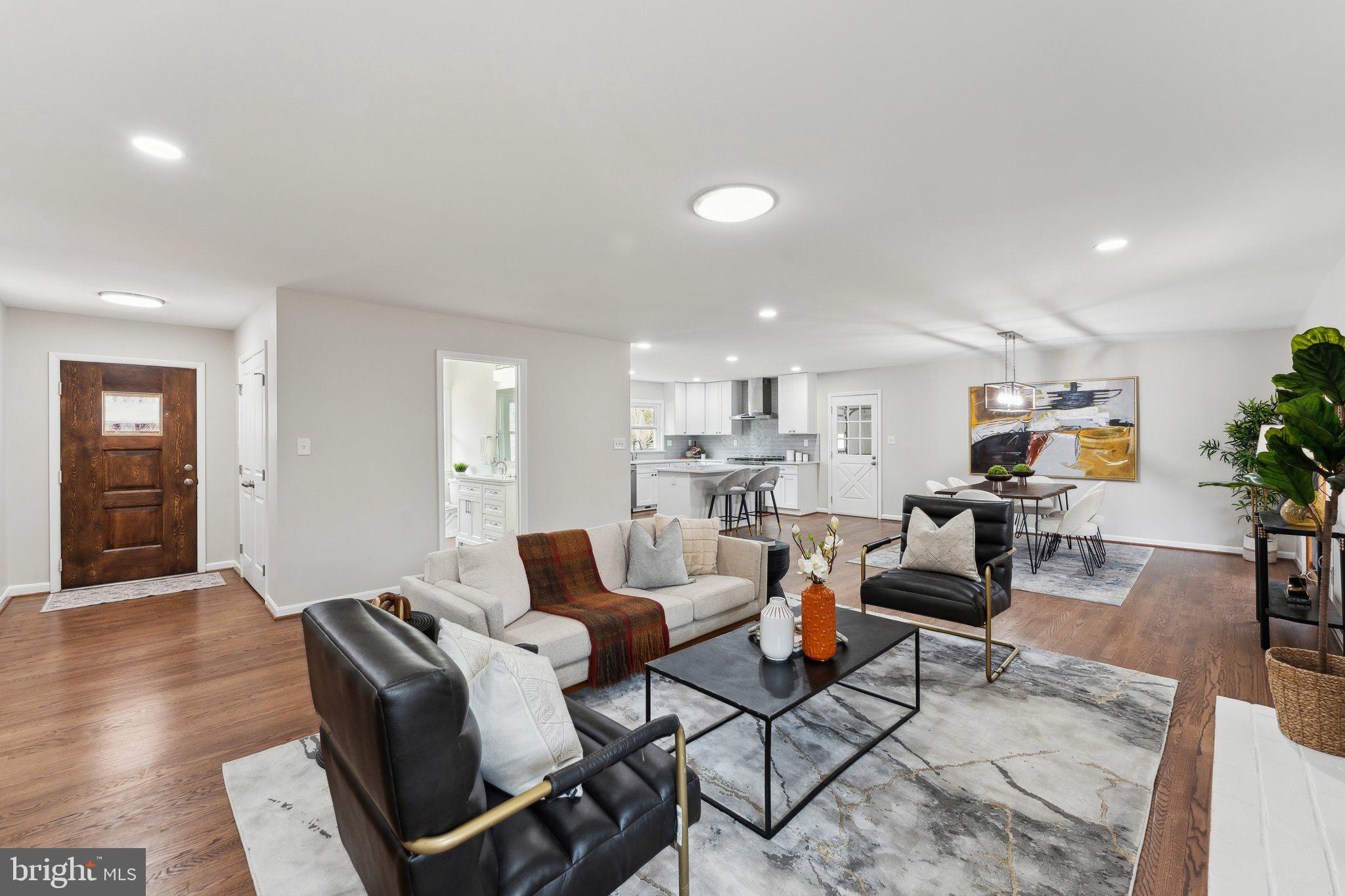 CARRIAGE HILL - Residential