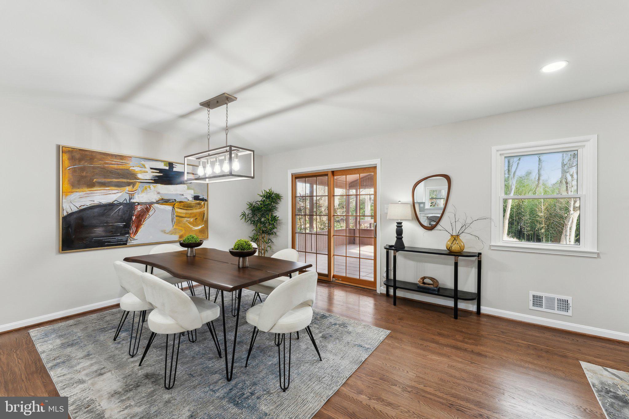 CARRIAGE HILL - Residential