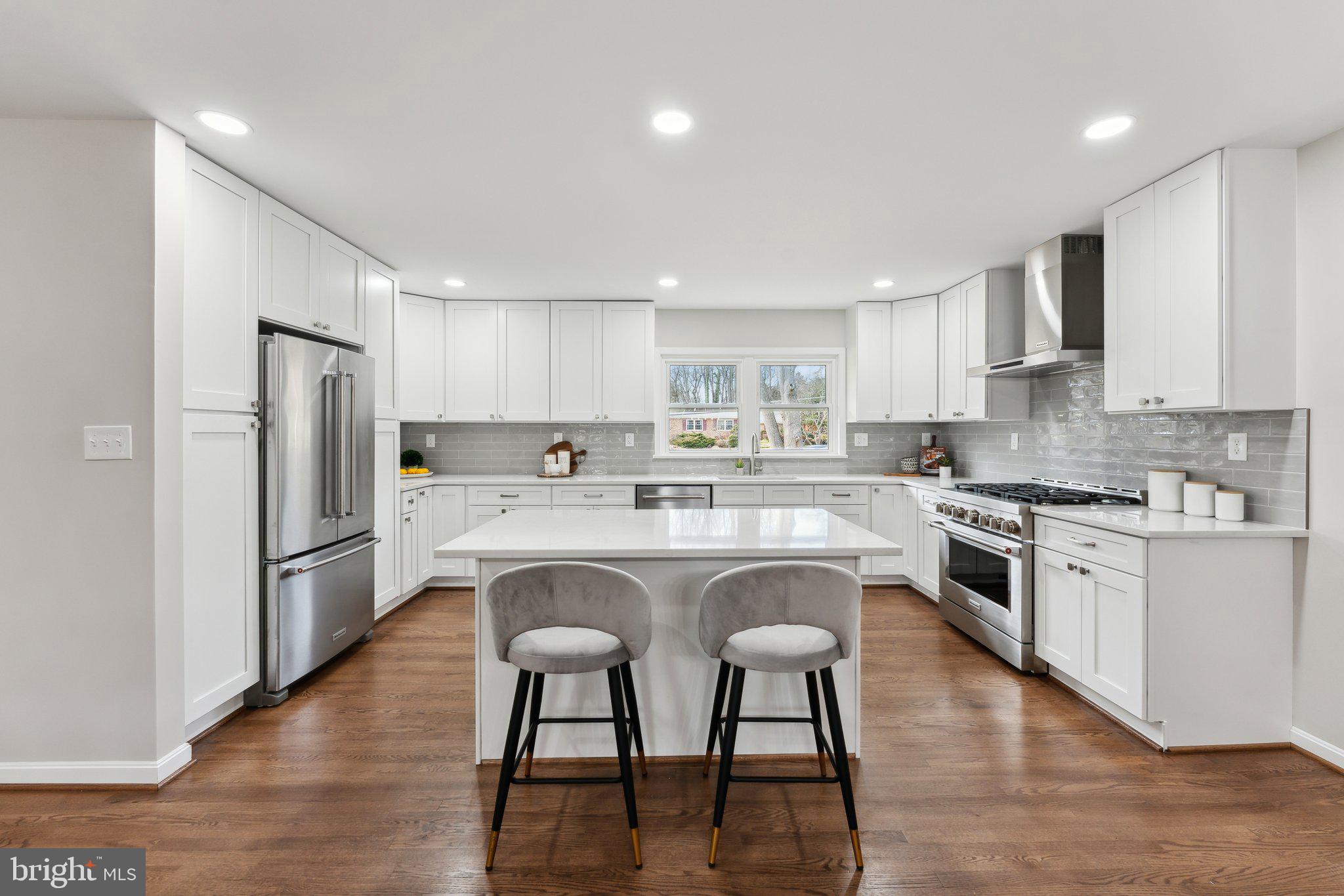 CARRIAGE HILL - Residential