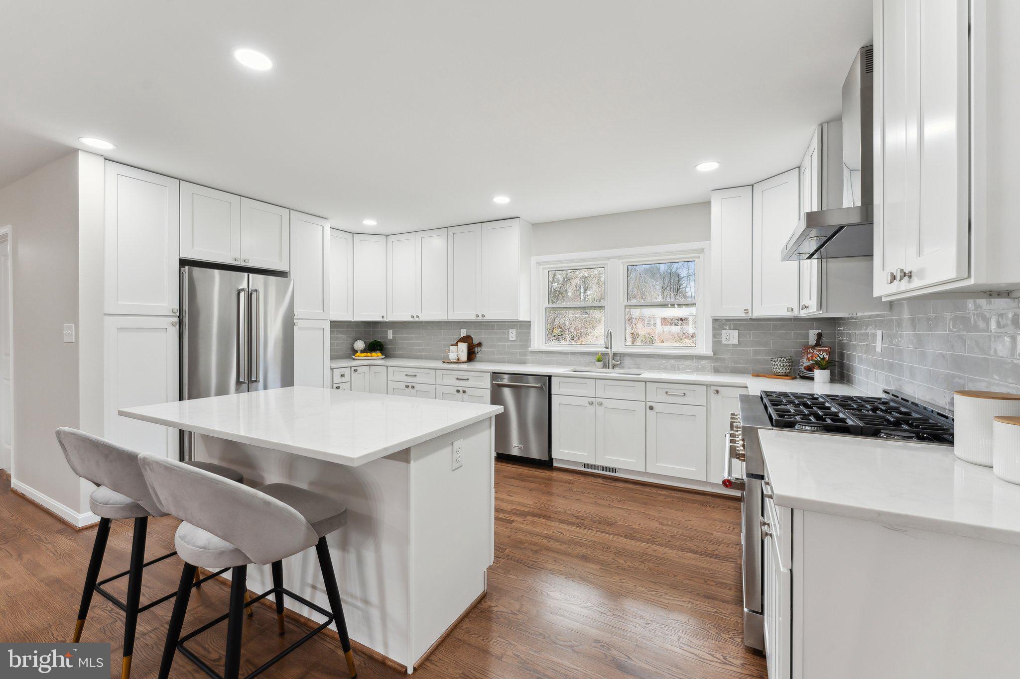 CARRIAGE HILL - Residential