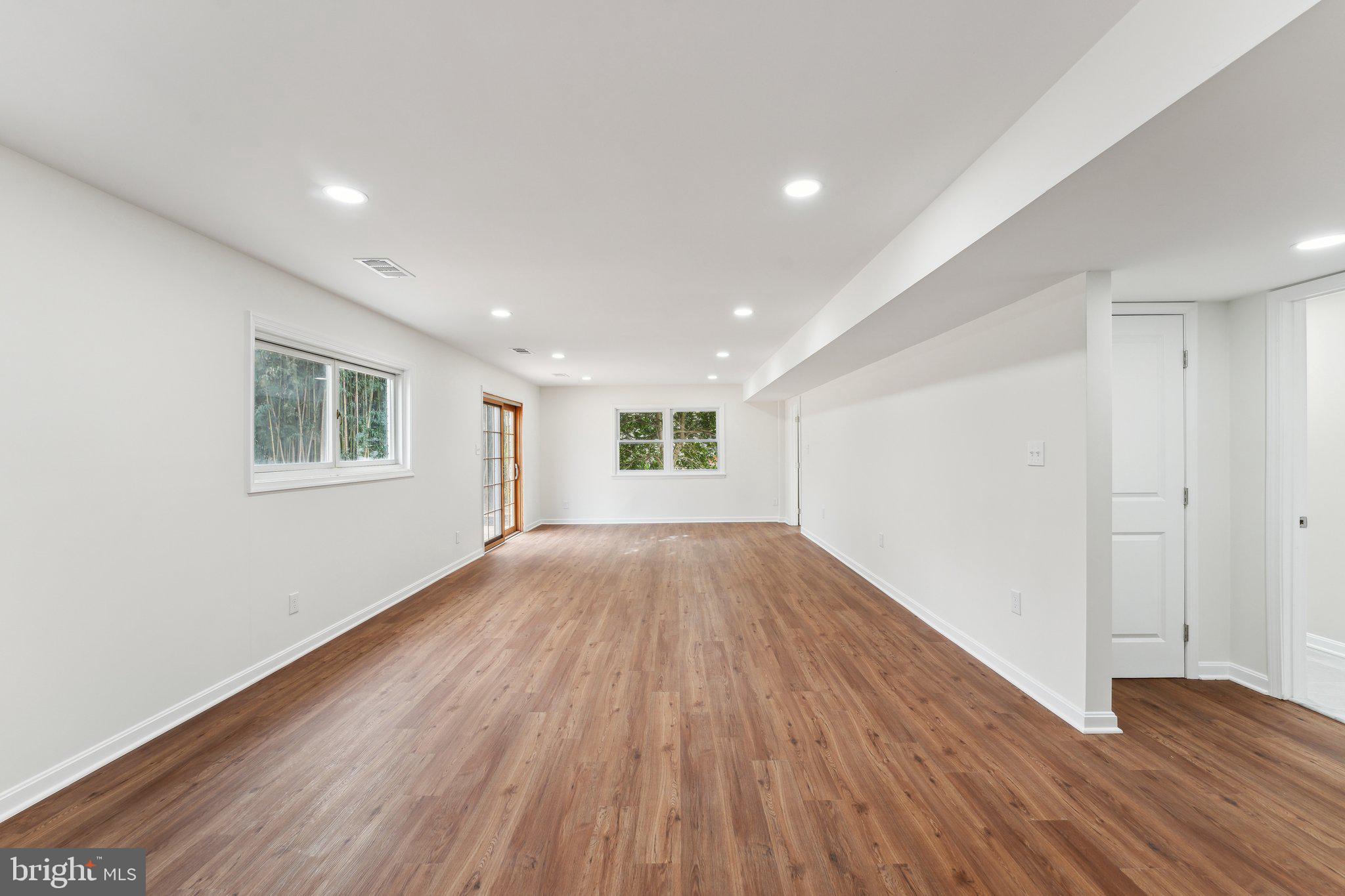 CARRIAGE HILL - Residential