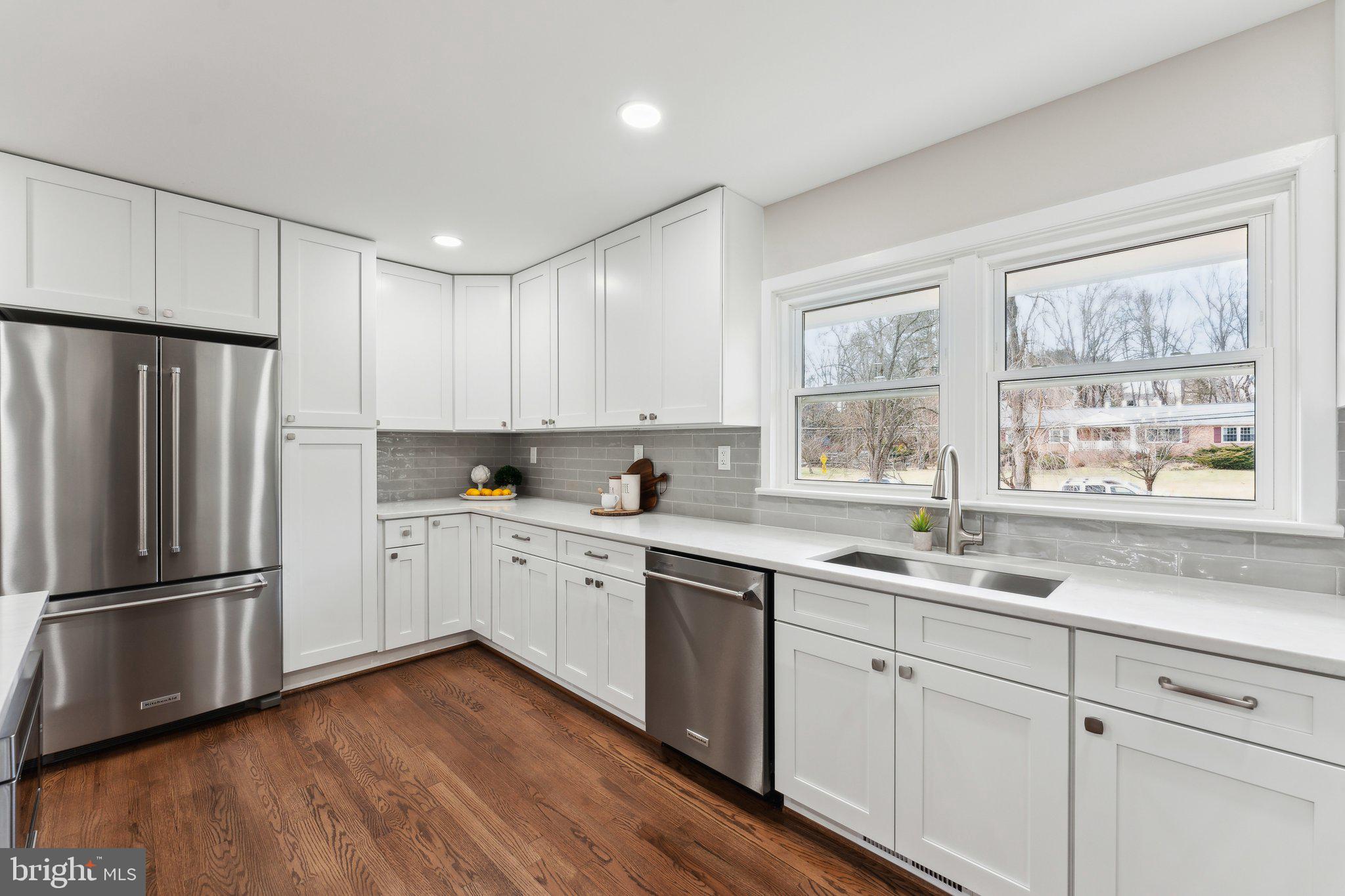 CARRIAGE HILL - Residential