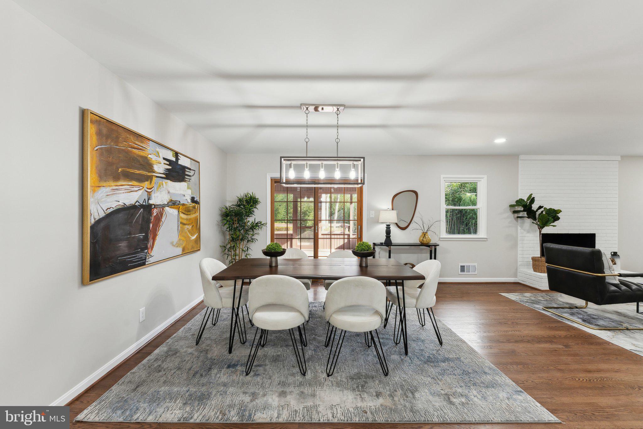 CARRIAGE HILL - Residential