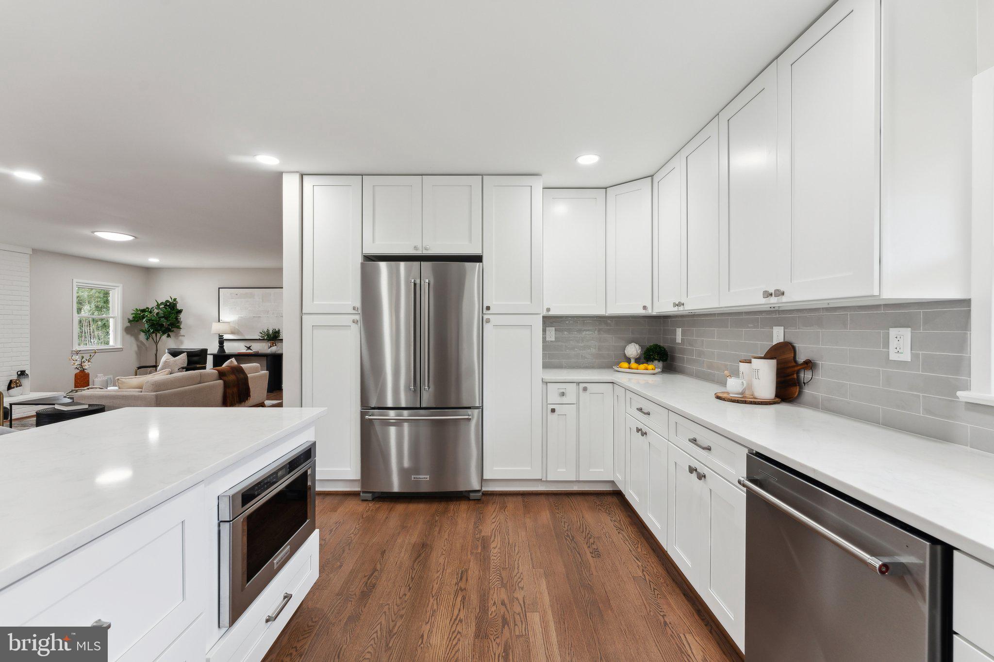 CARRIAGE HILL - Residential