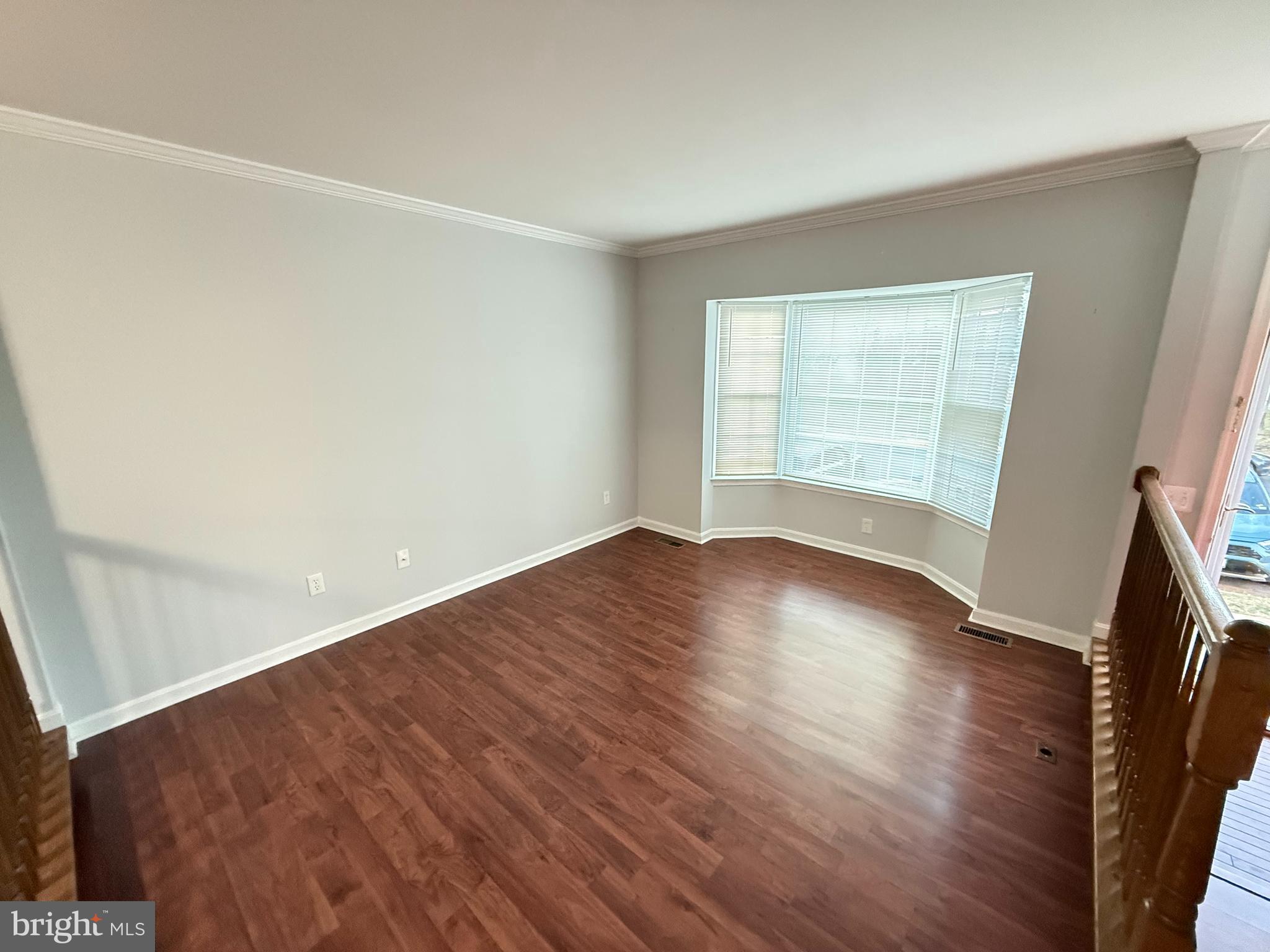 ASHBURN FARM - Residential Lease