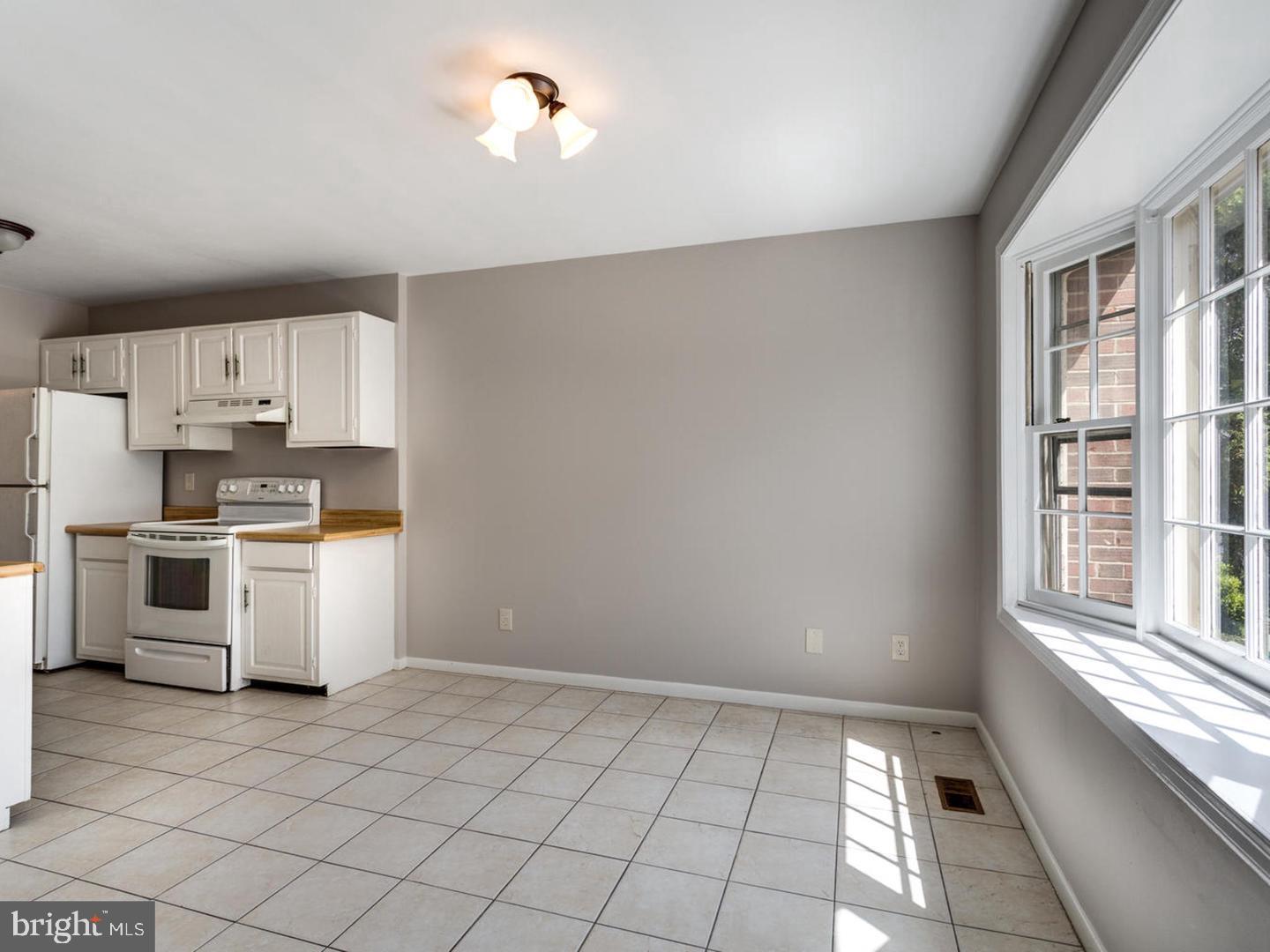 WHEYSTONE - Residential Lease