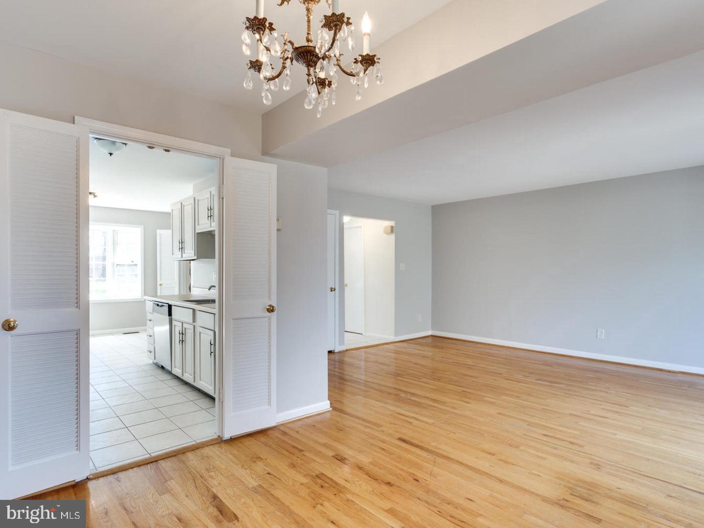 WHEYSTONE - Residential Lease