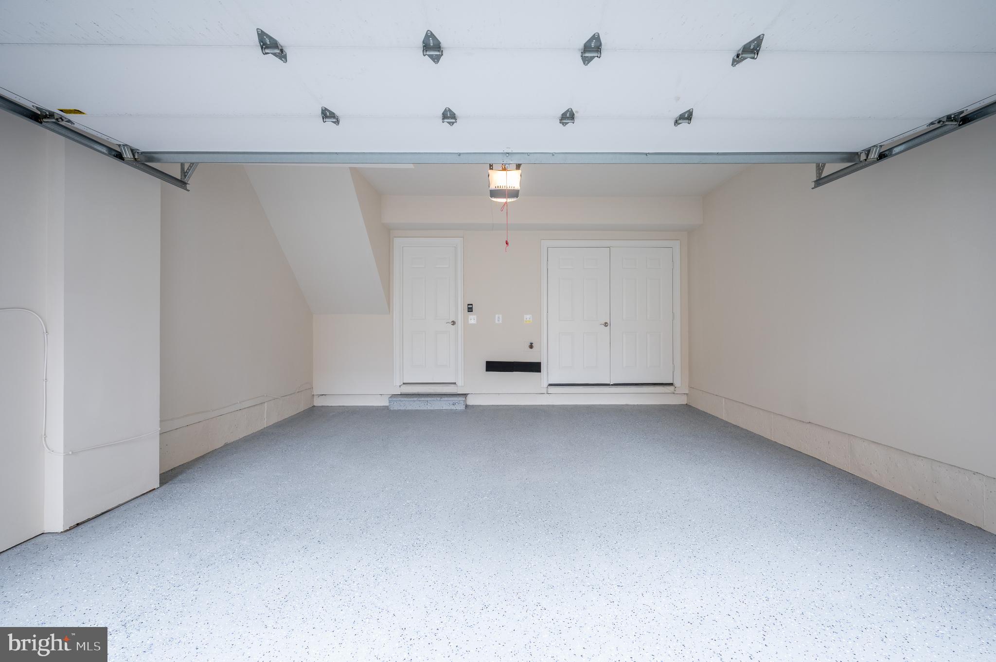 CHATHAM SQUARE - Residential