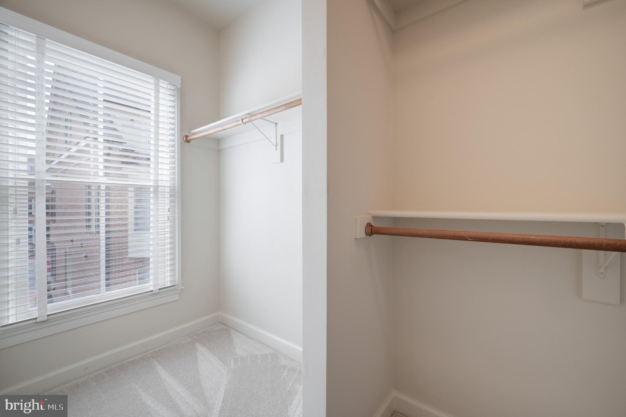 CHATHAM SQUARE - Residential