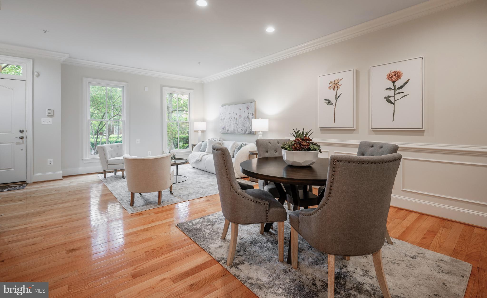 CHATHAM SQUARE - Residential