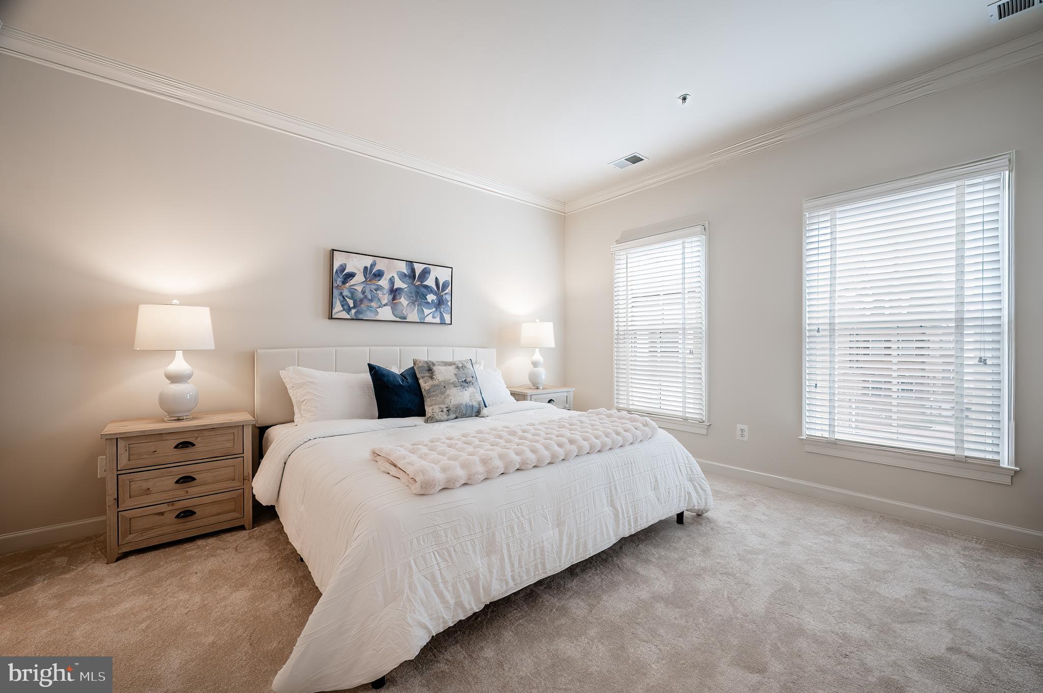 CHATHAM SQUARE - Residential