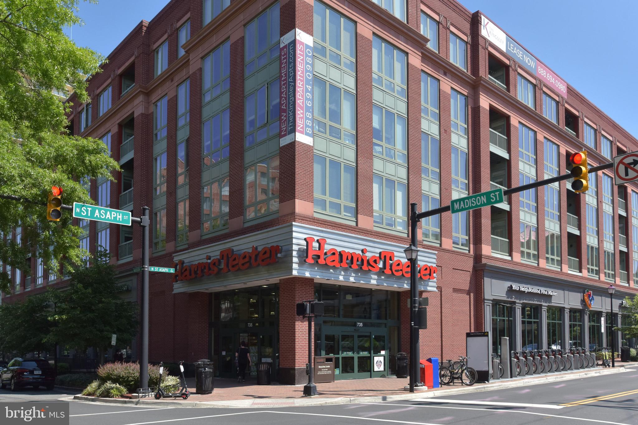 CHATHAM SQUARE - Residential