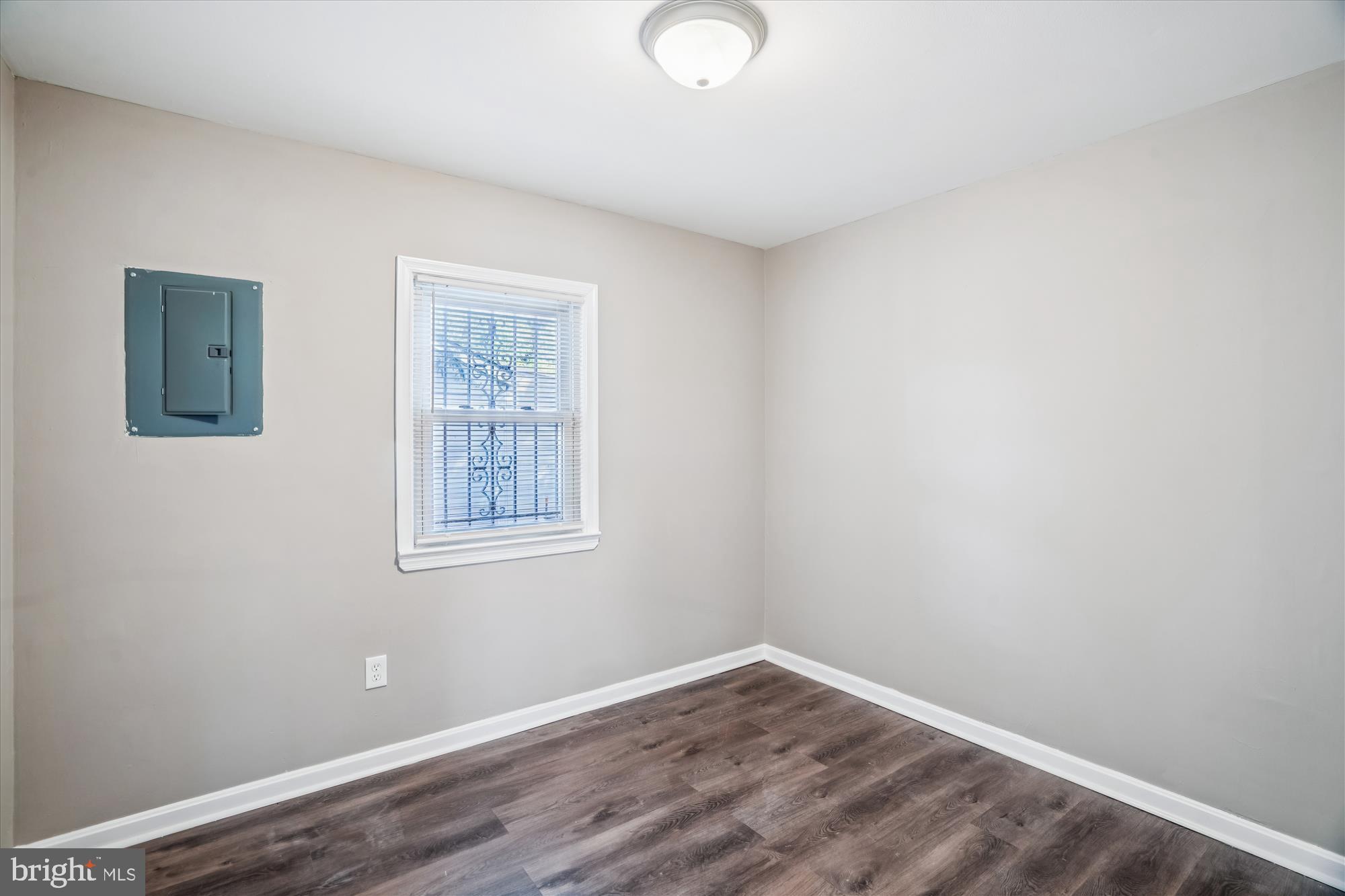 CAPITOL HEIGHTS - Residential