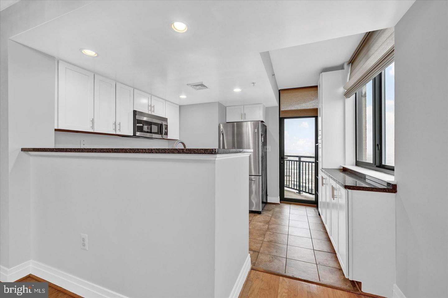 INNER HARBOR - Residential Lease