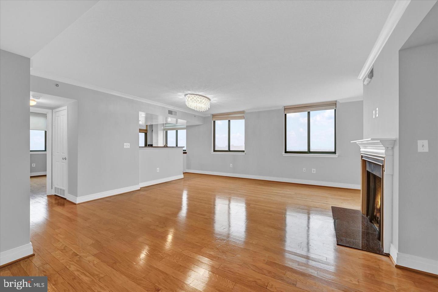 INNER HARBOR - Residential Lease