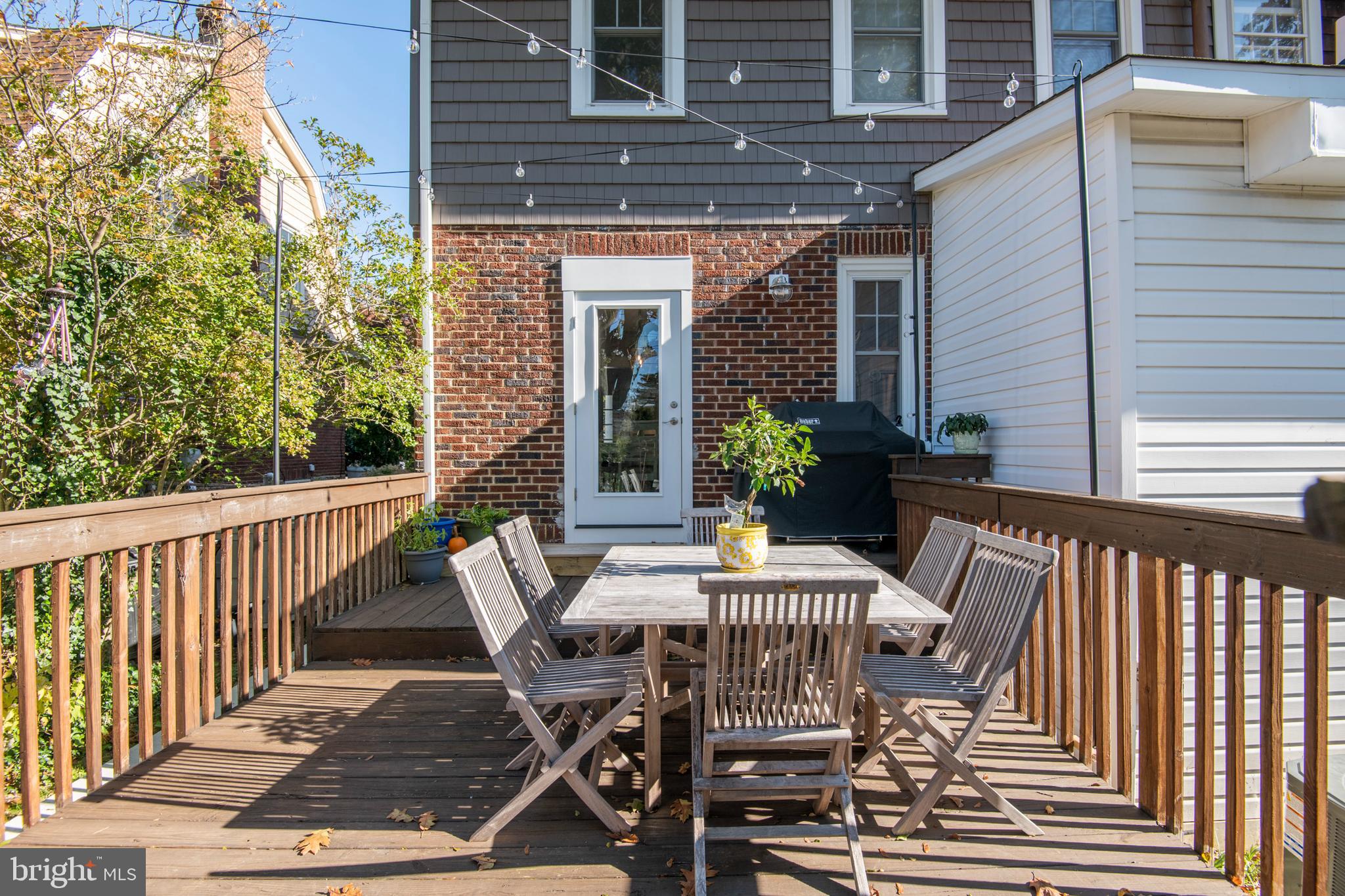 MEDIA - Residential Lease