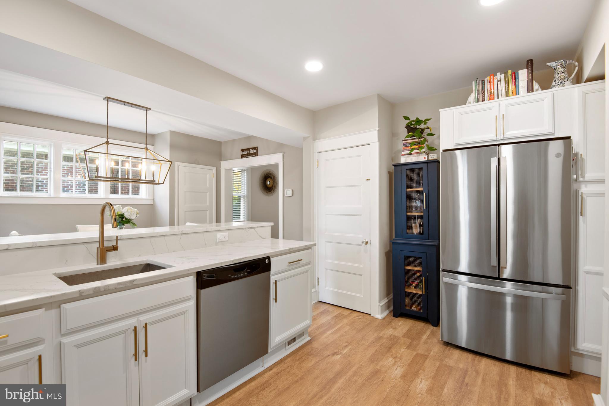 MEDIA - Residential Lease