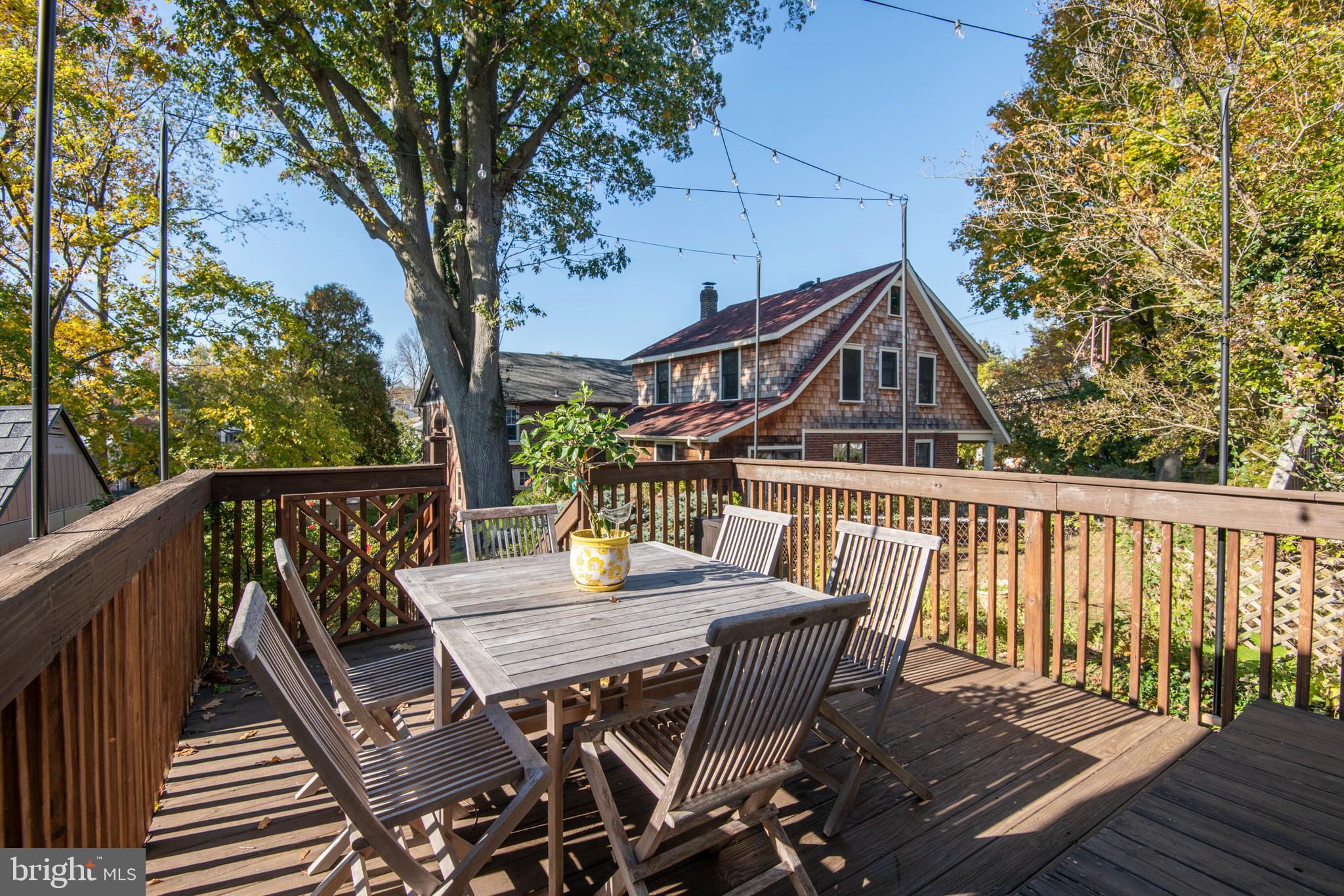 MEDIA - Residential Lease