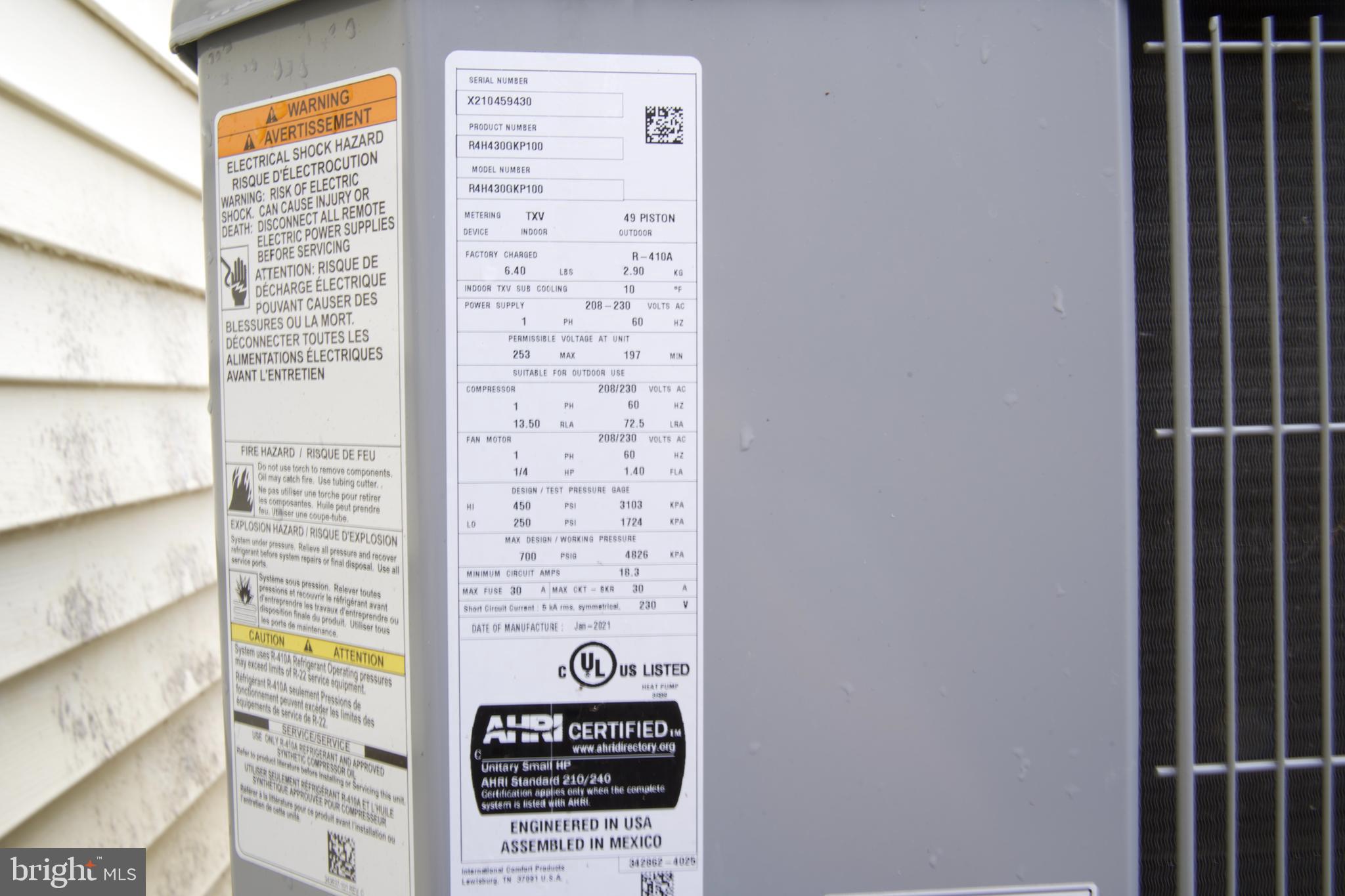 LONDON TOWNE - Residential