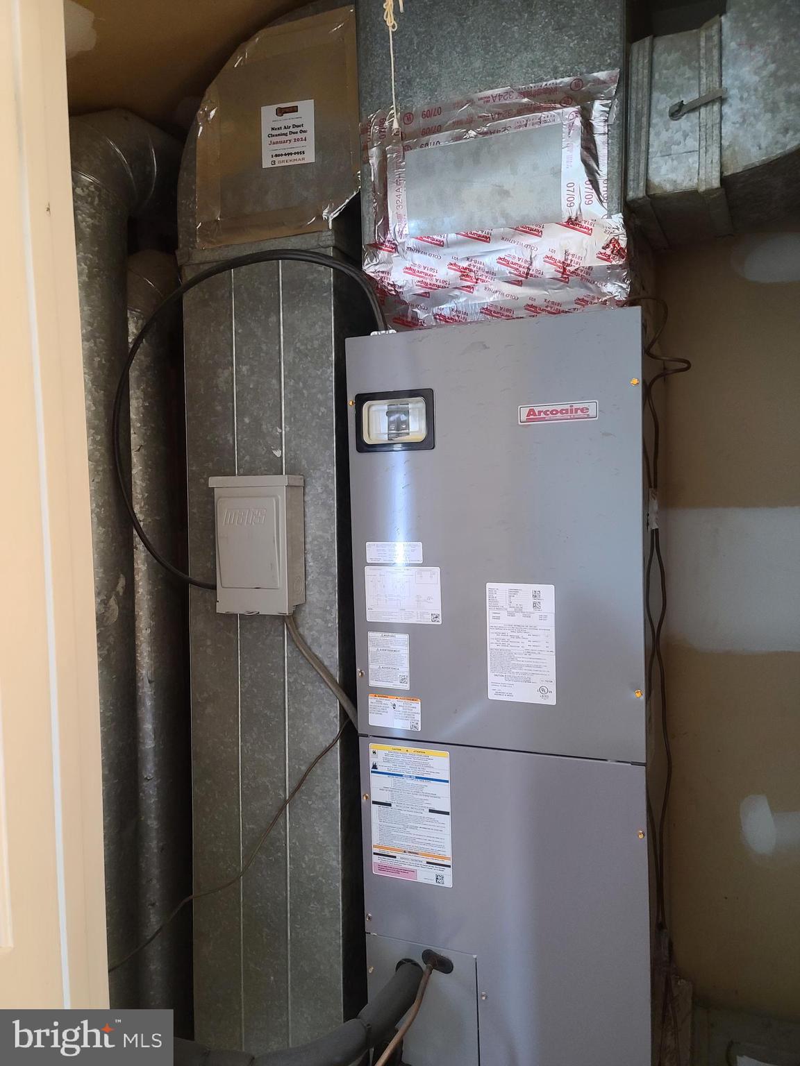 LONDON TOWNE - Residential