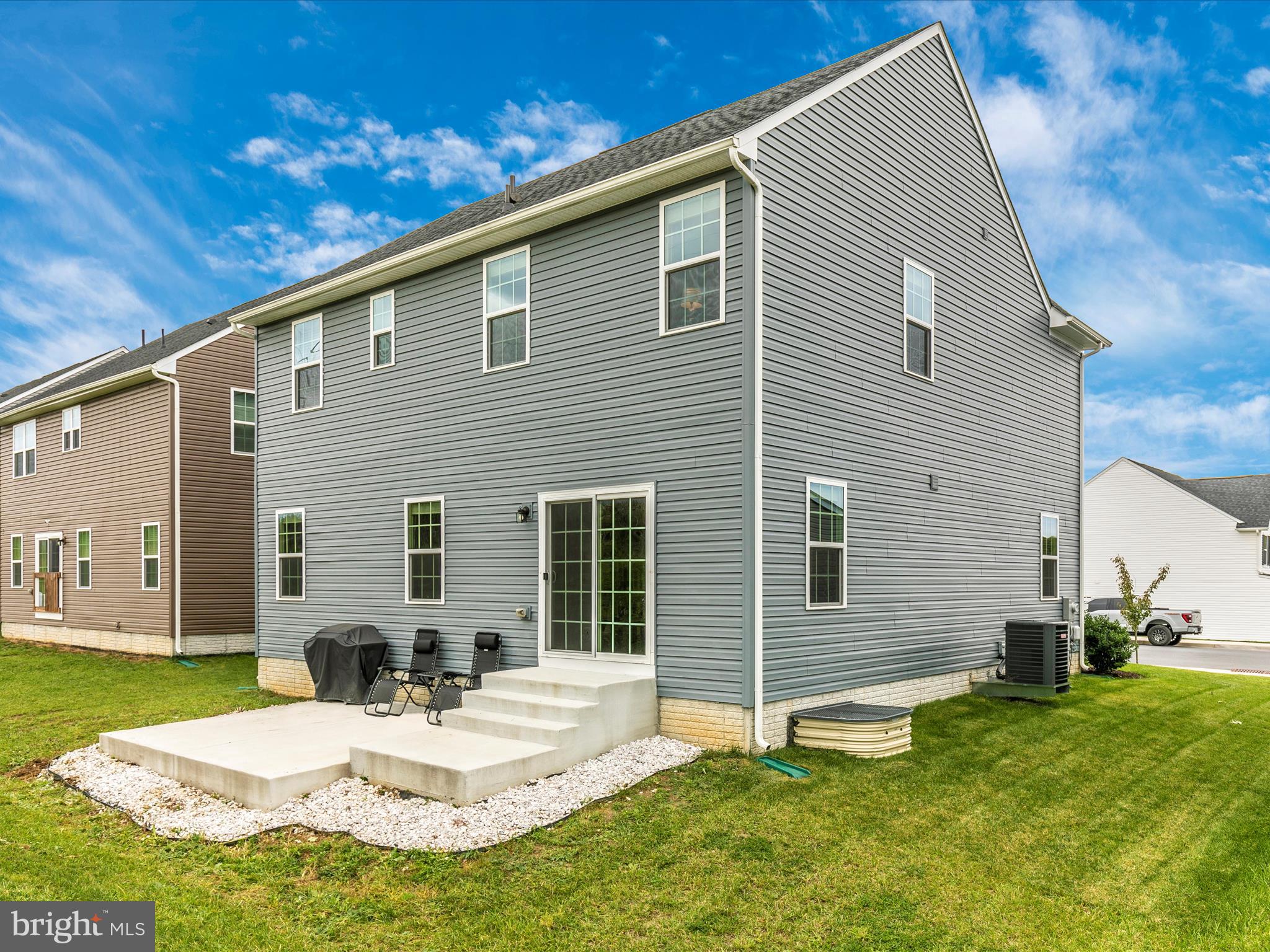 POTOMAC STATION - Residential