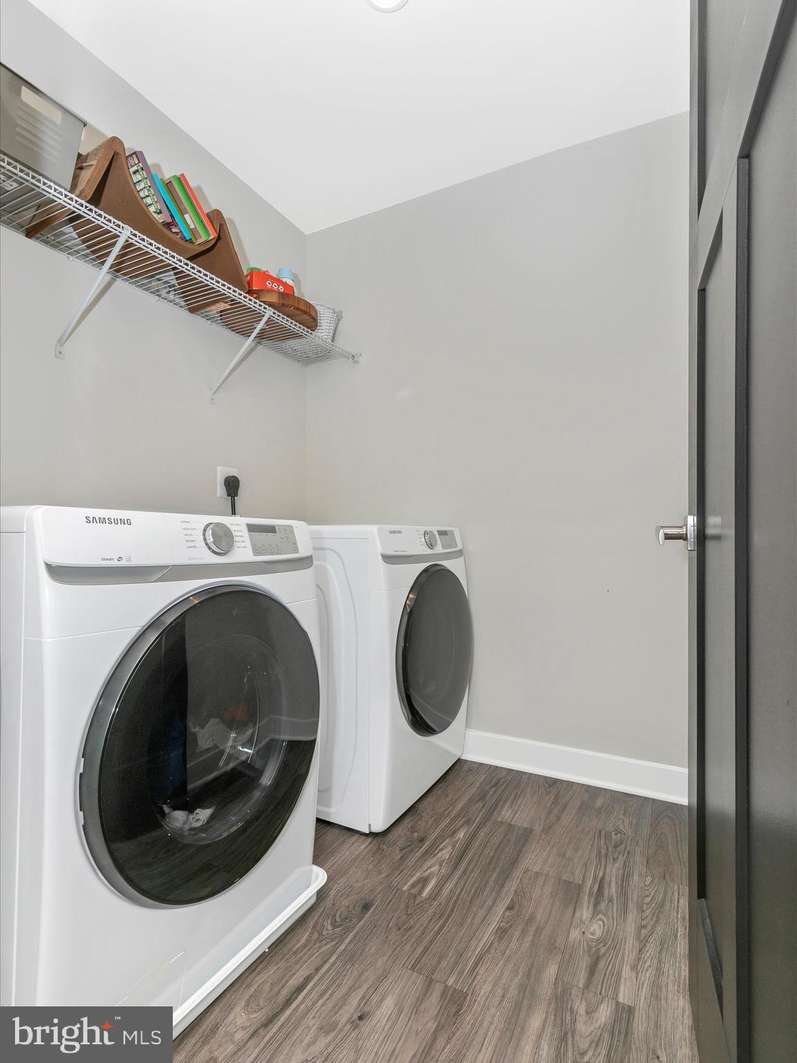 POTOMAC STATION - Residential