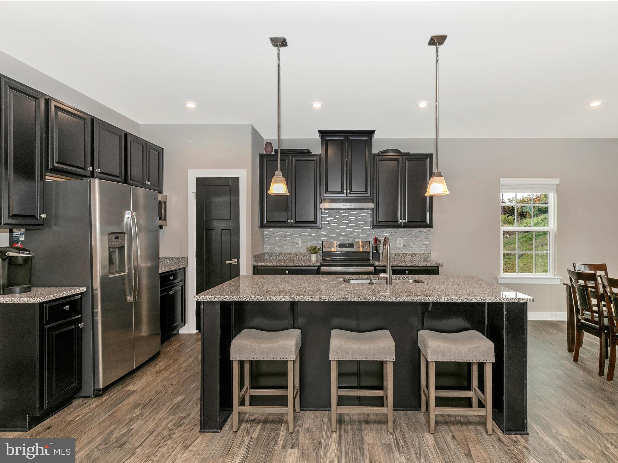 POTOMAC STATION - Residential