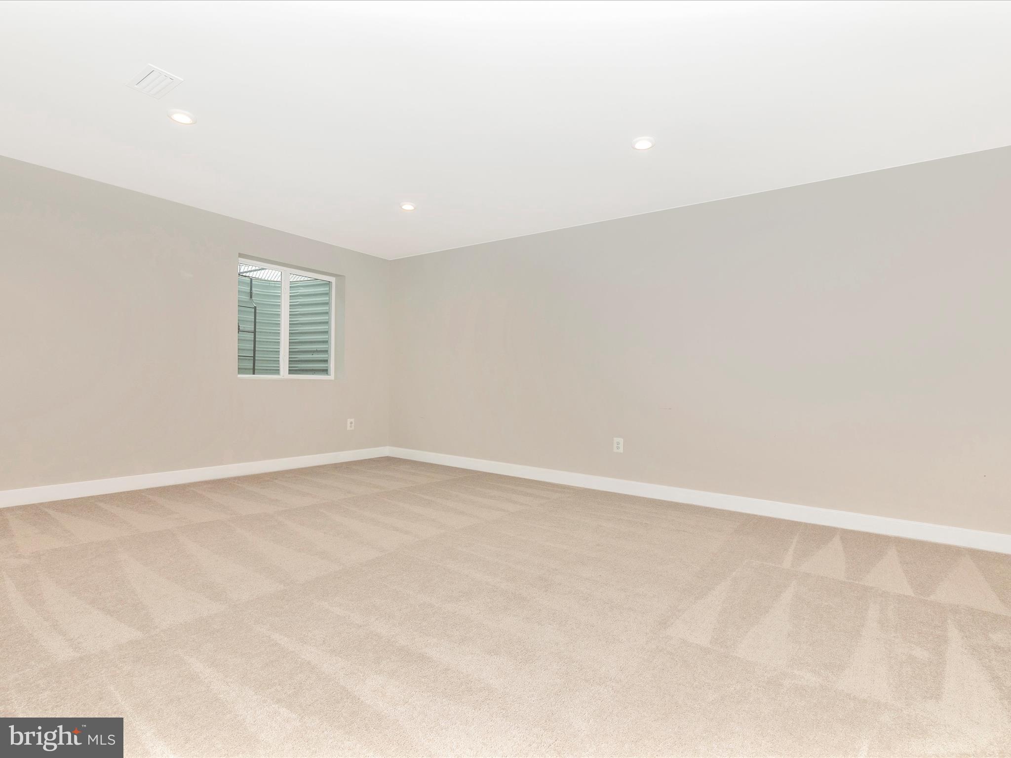 POTOMAC STATION - Residential