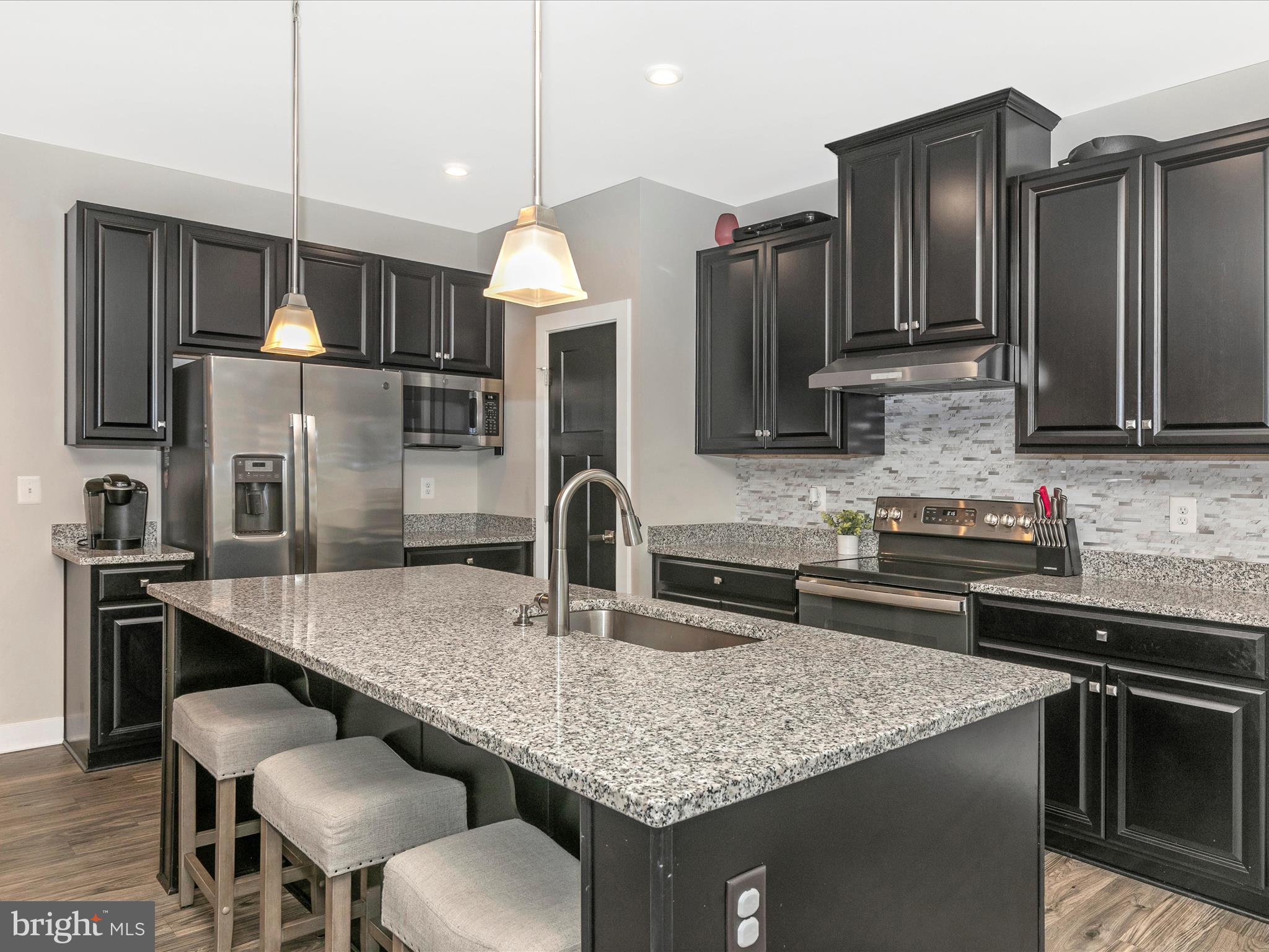 POTOMAC STATION - Residential