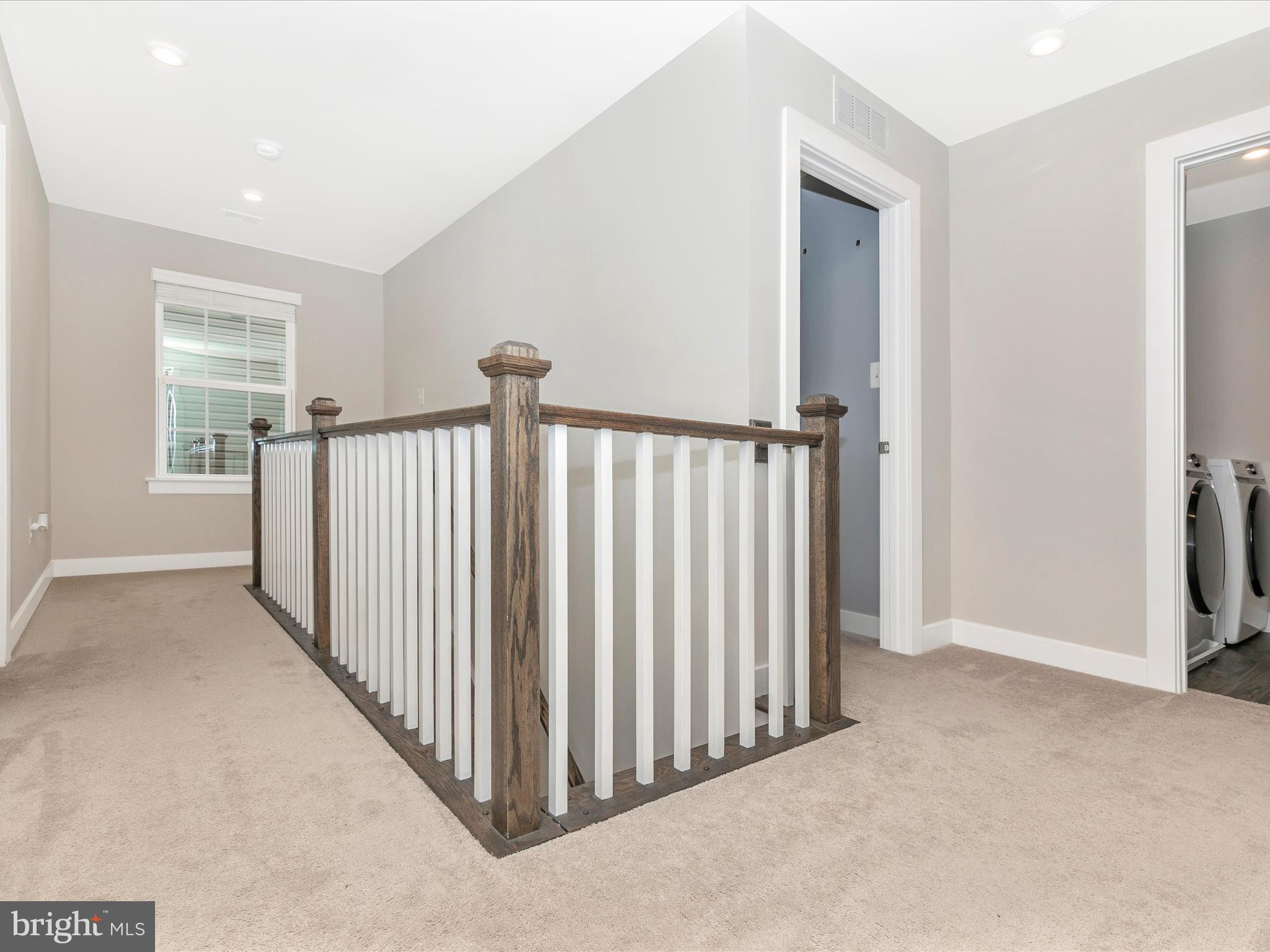 POTOMAC STATION - Residential