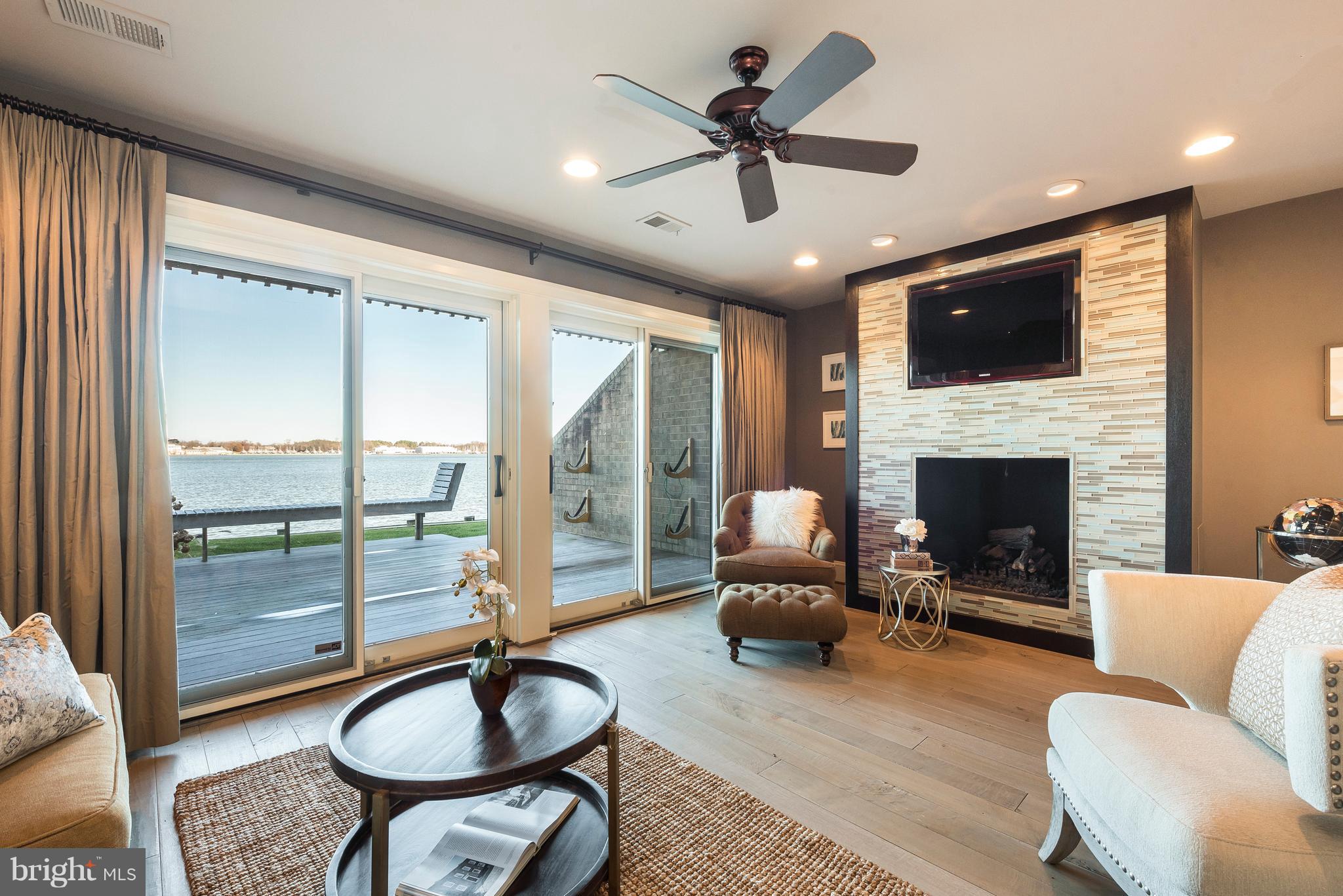 HORN POINT - Residential