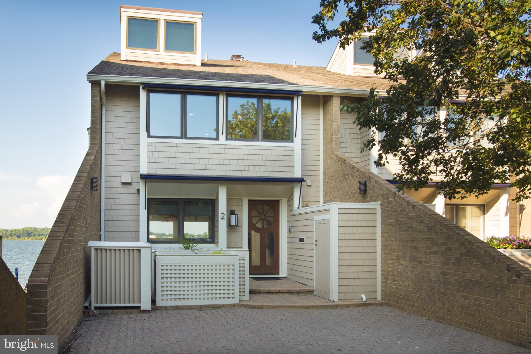 HORN POINT - Residential