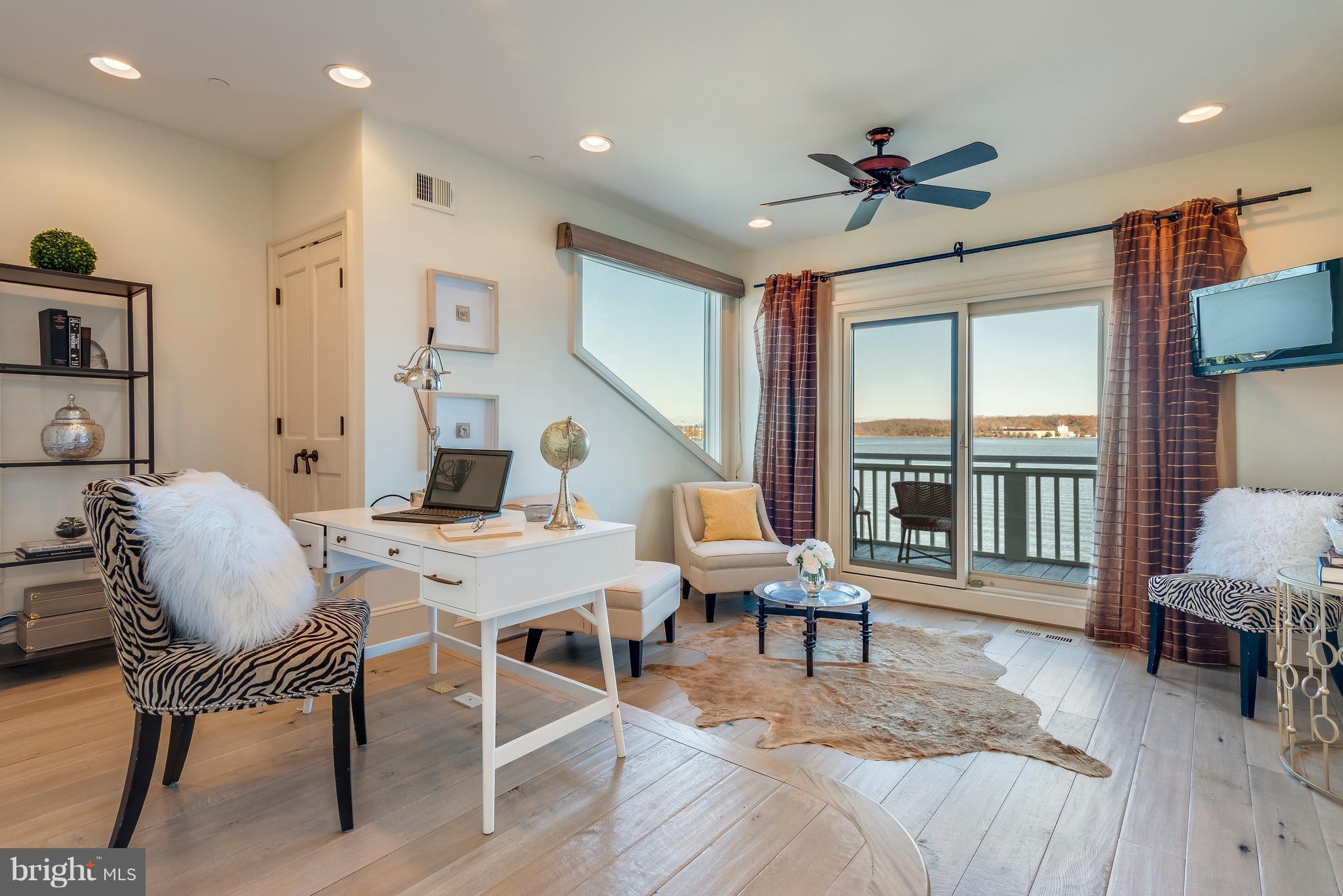 HORN POINT - Residential