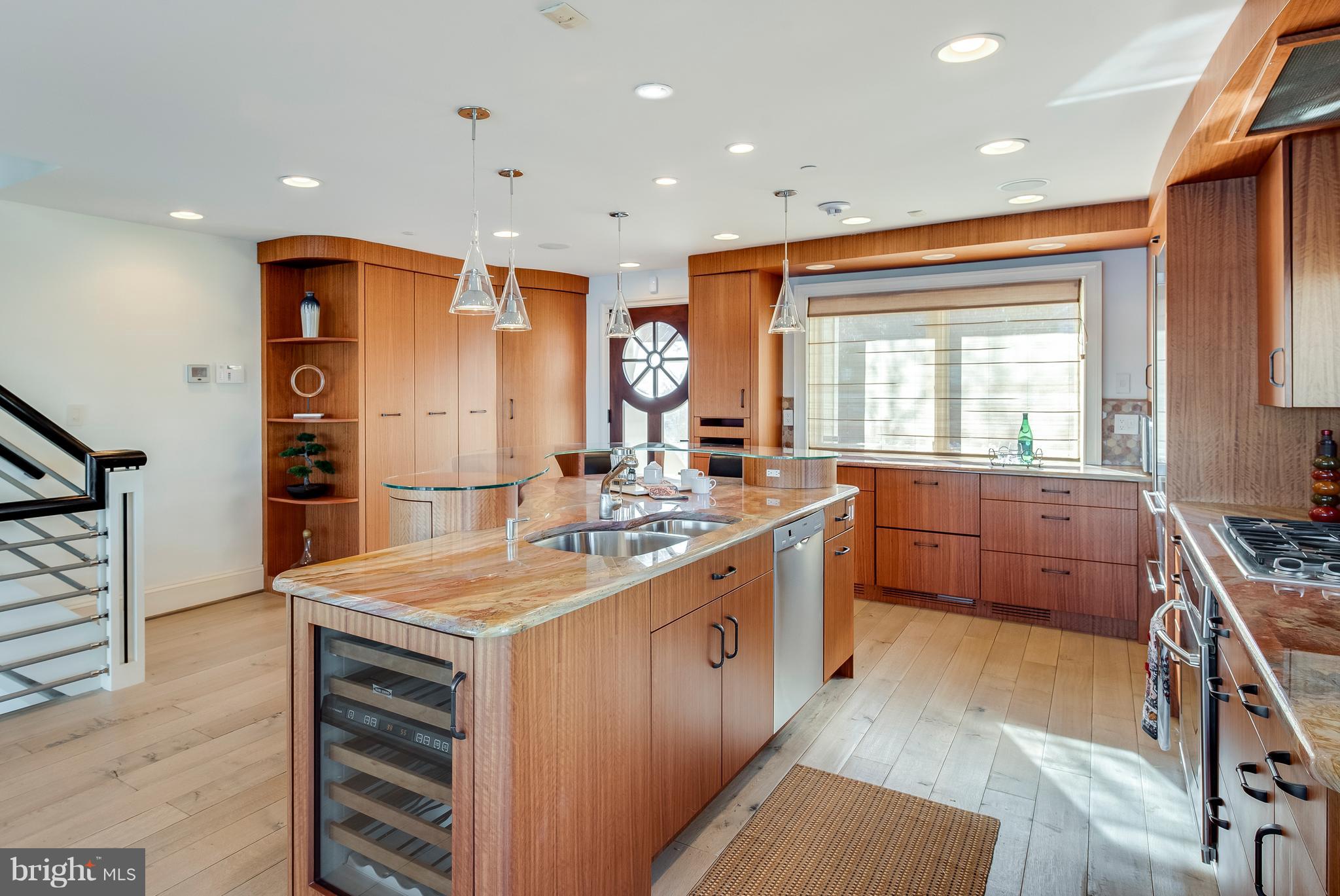 HORN POINT - Residential